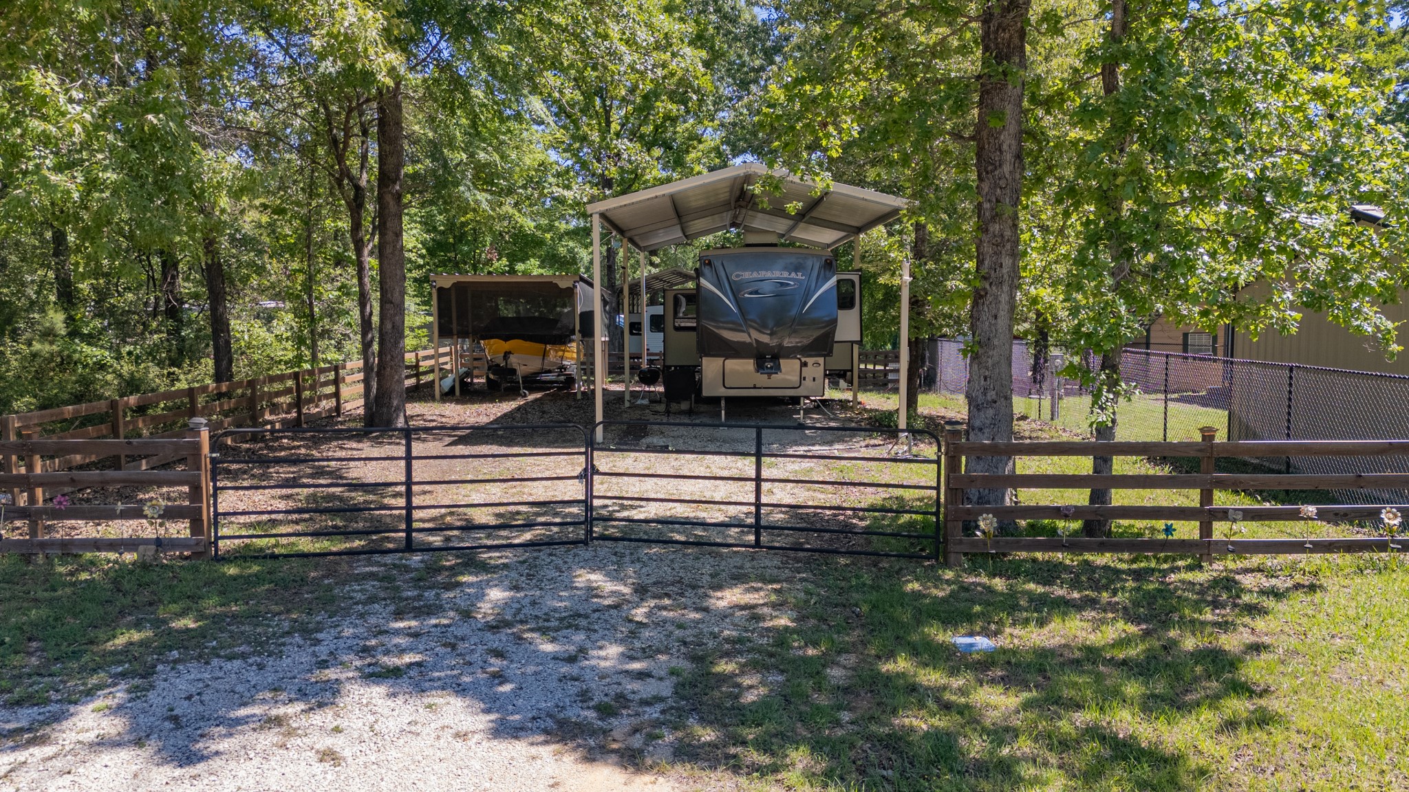 211 Acorn Drive Property Photo 11