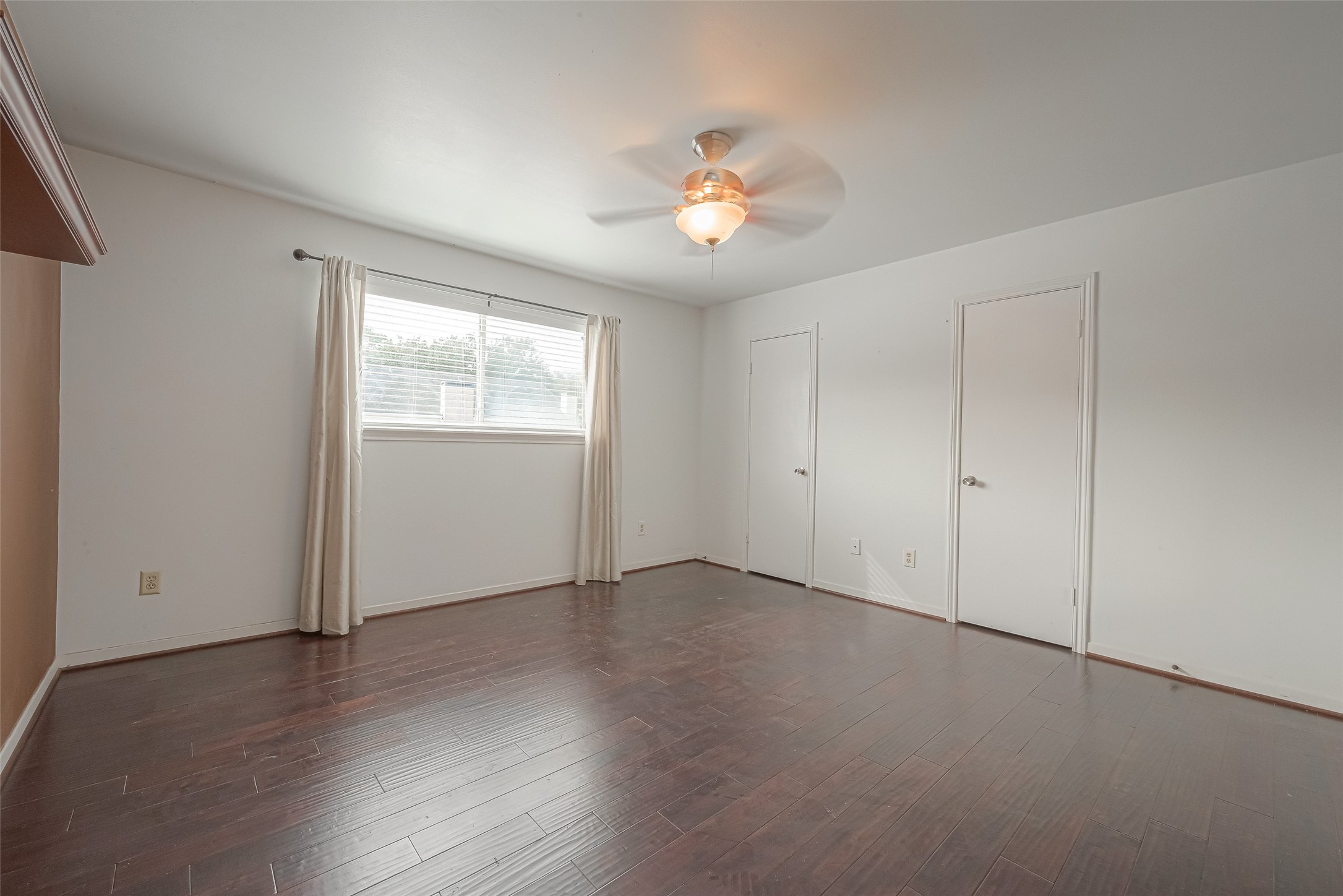 10217 Longmont Drive Property Photo 23