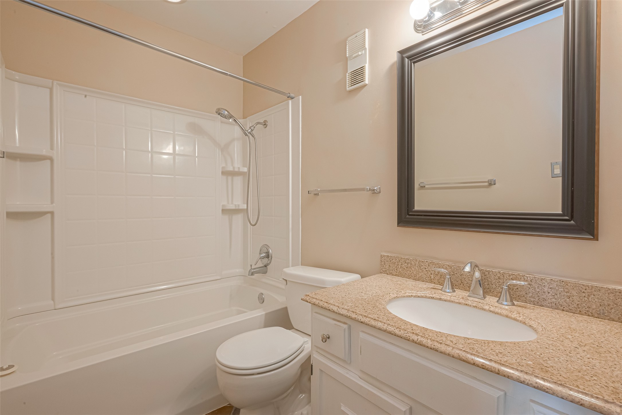 10217 Longmont Drive Property Photo 29