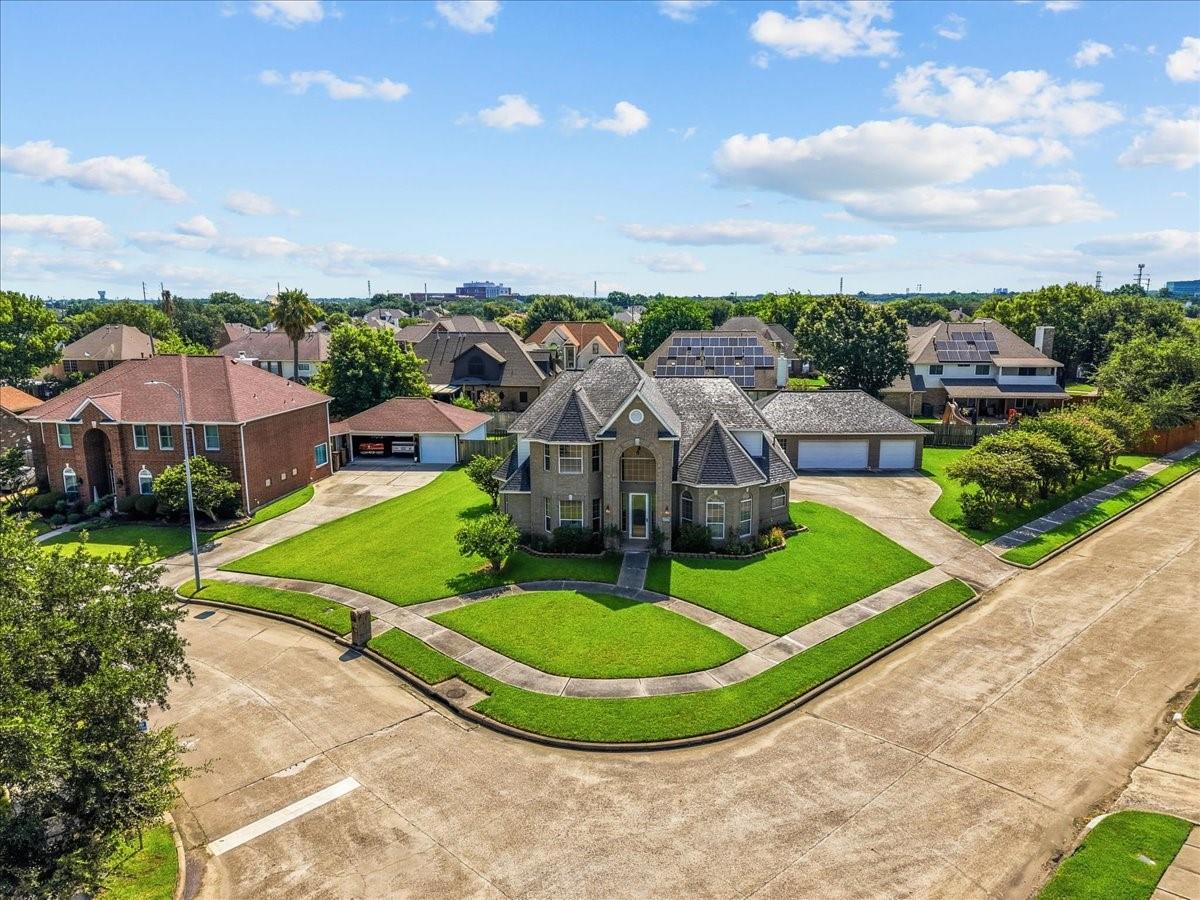 4402 Santee Drive, Baytown Tx 77521 Property Photo 2