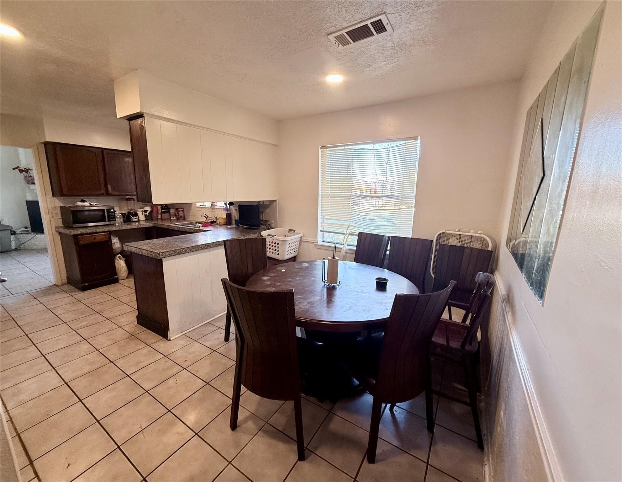 13114 Maxim Drive Property Photo 6