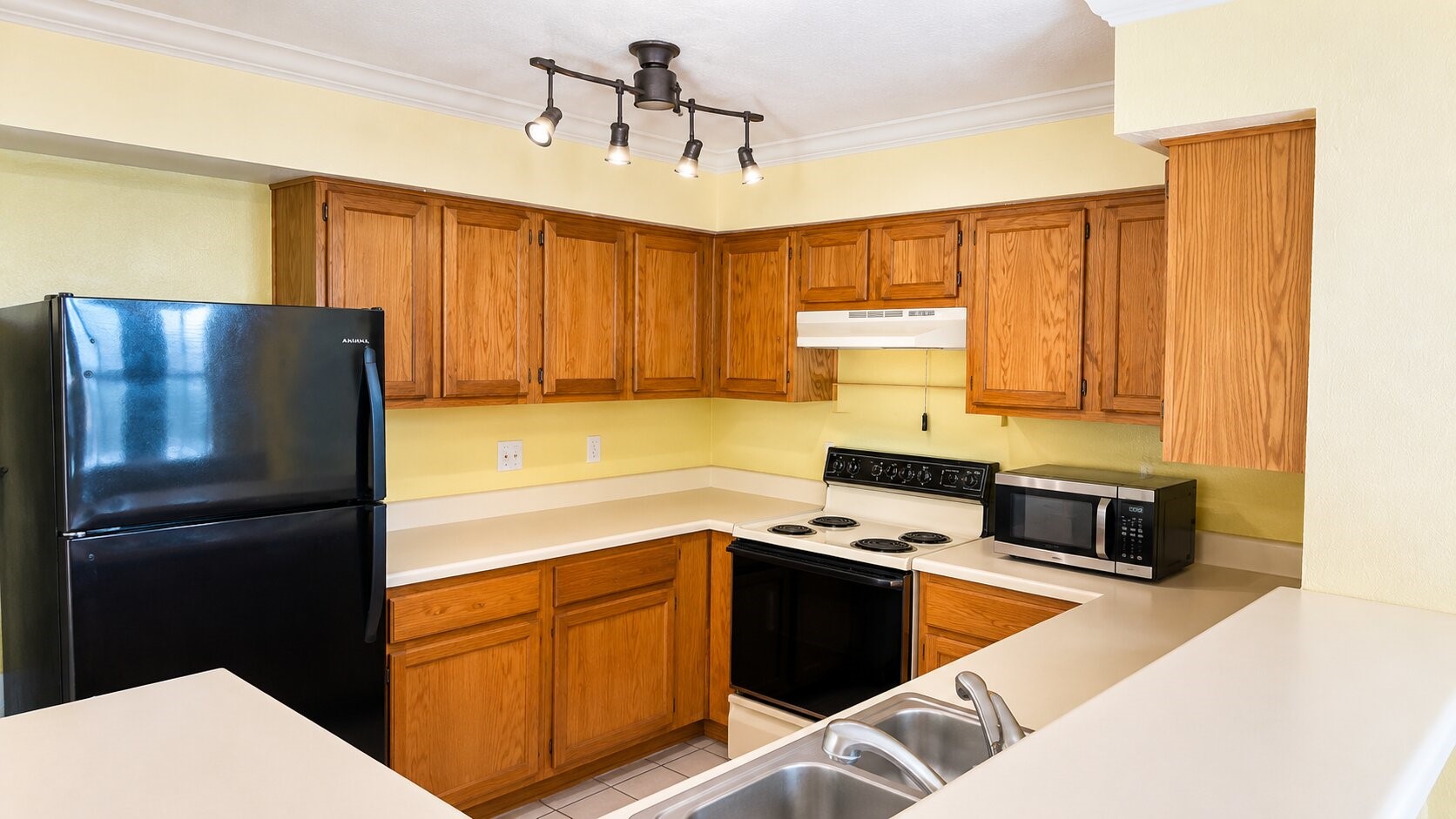 2300 Old Spanish Trail 1067 Property Photo 3