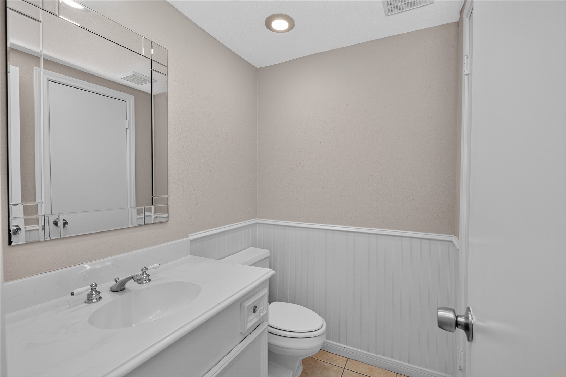 11711 Memorial Drive 11 Property Photo 6