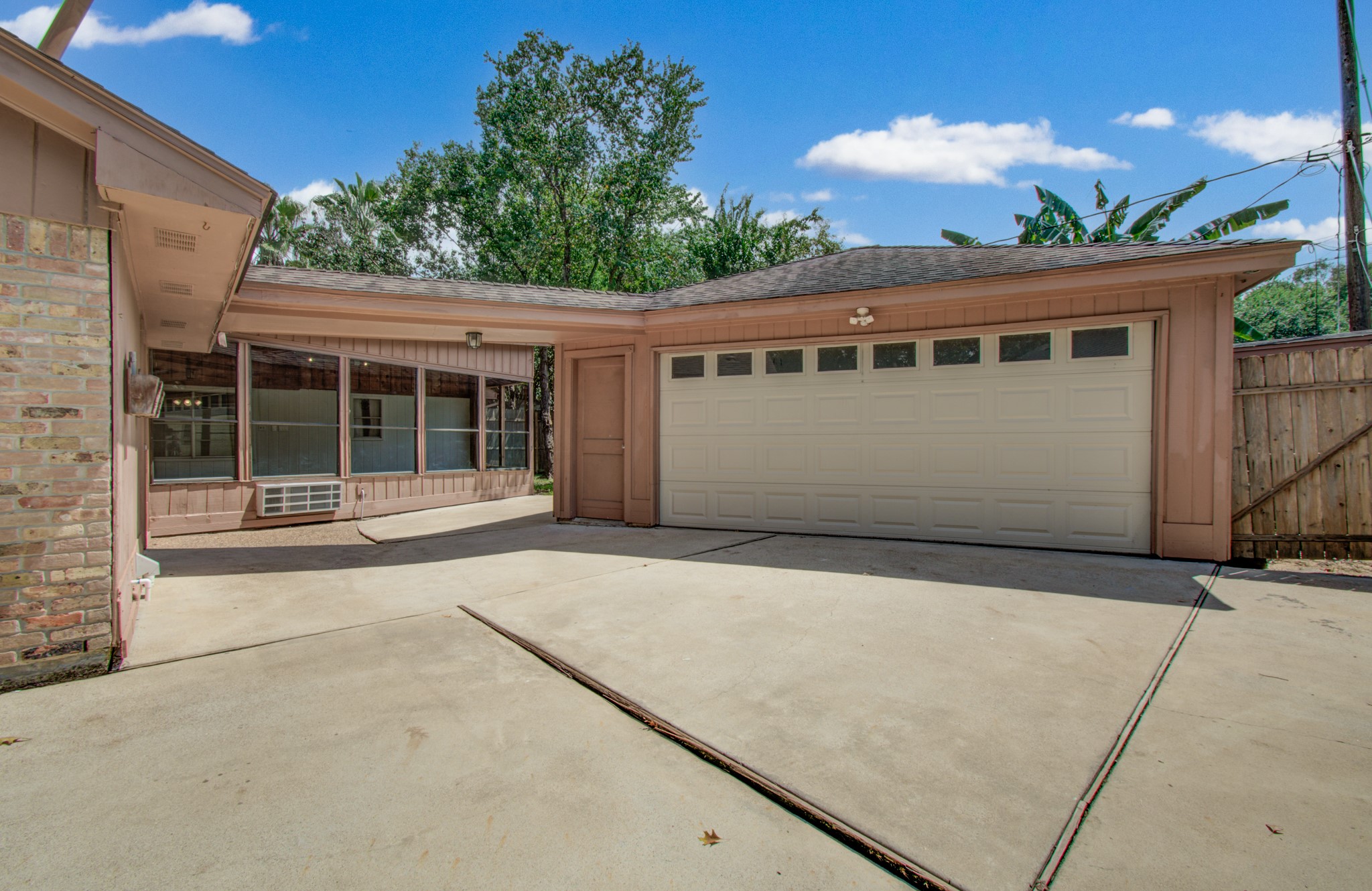 10715 Candlewood Drive Property Photo 28
