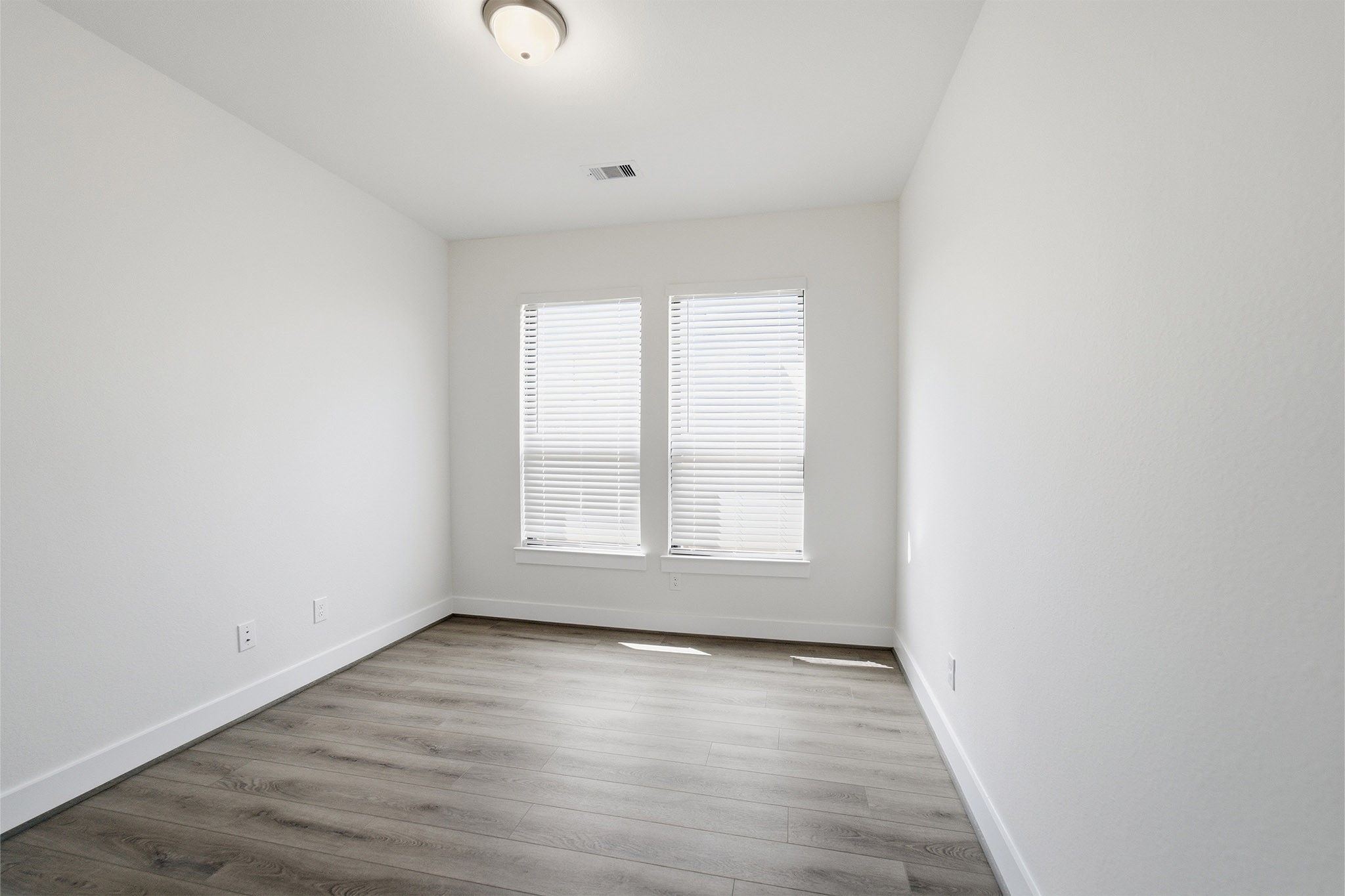 7823 Jasper Meadows Way Property Photo 19