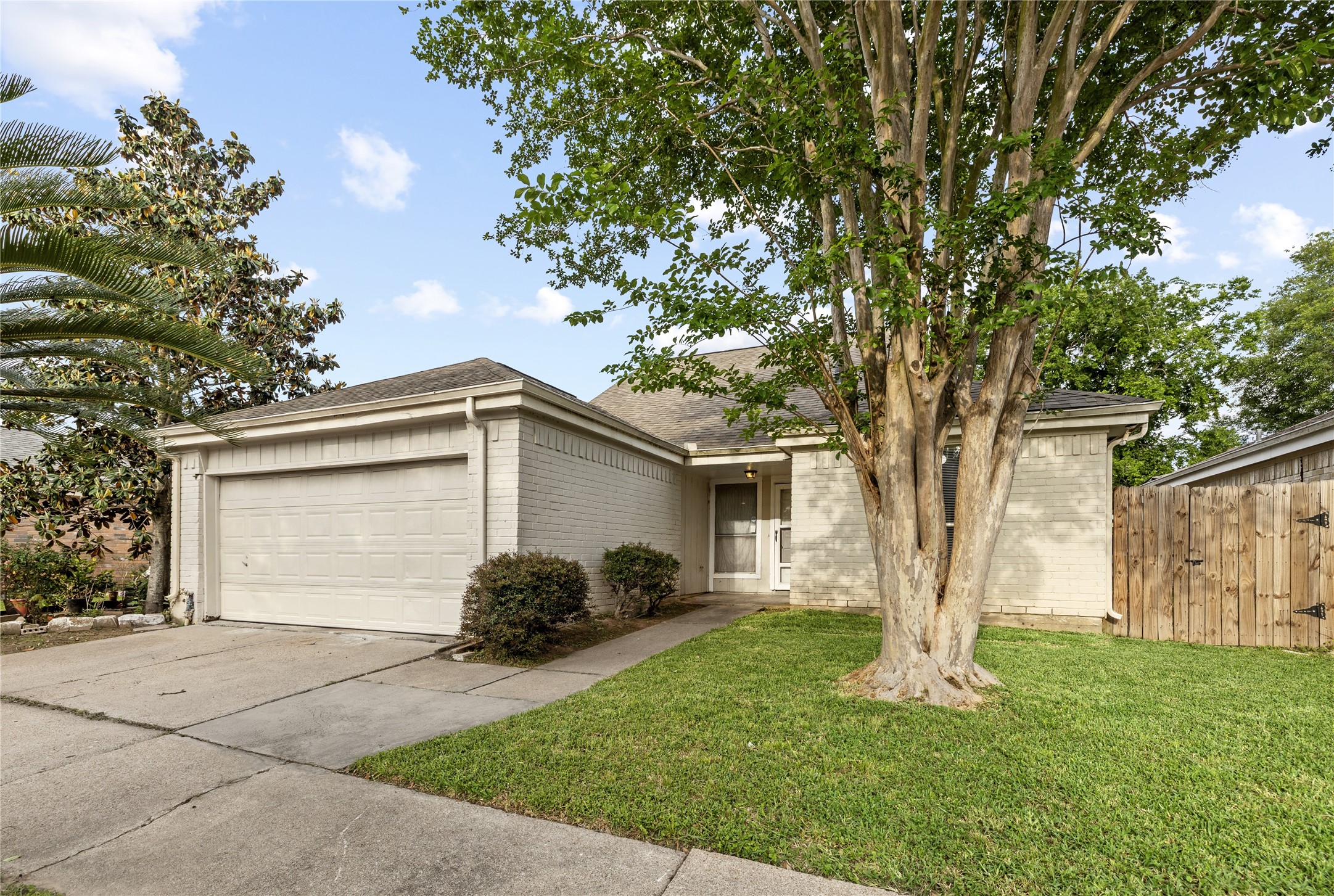 6327 Lynkat Lane Property Photo 4