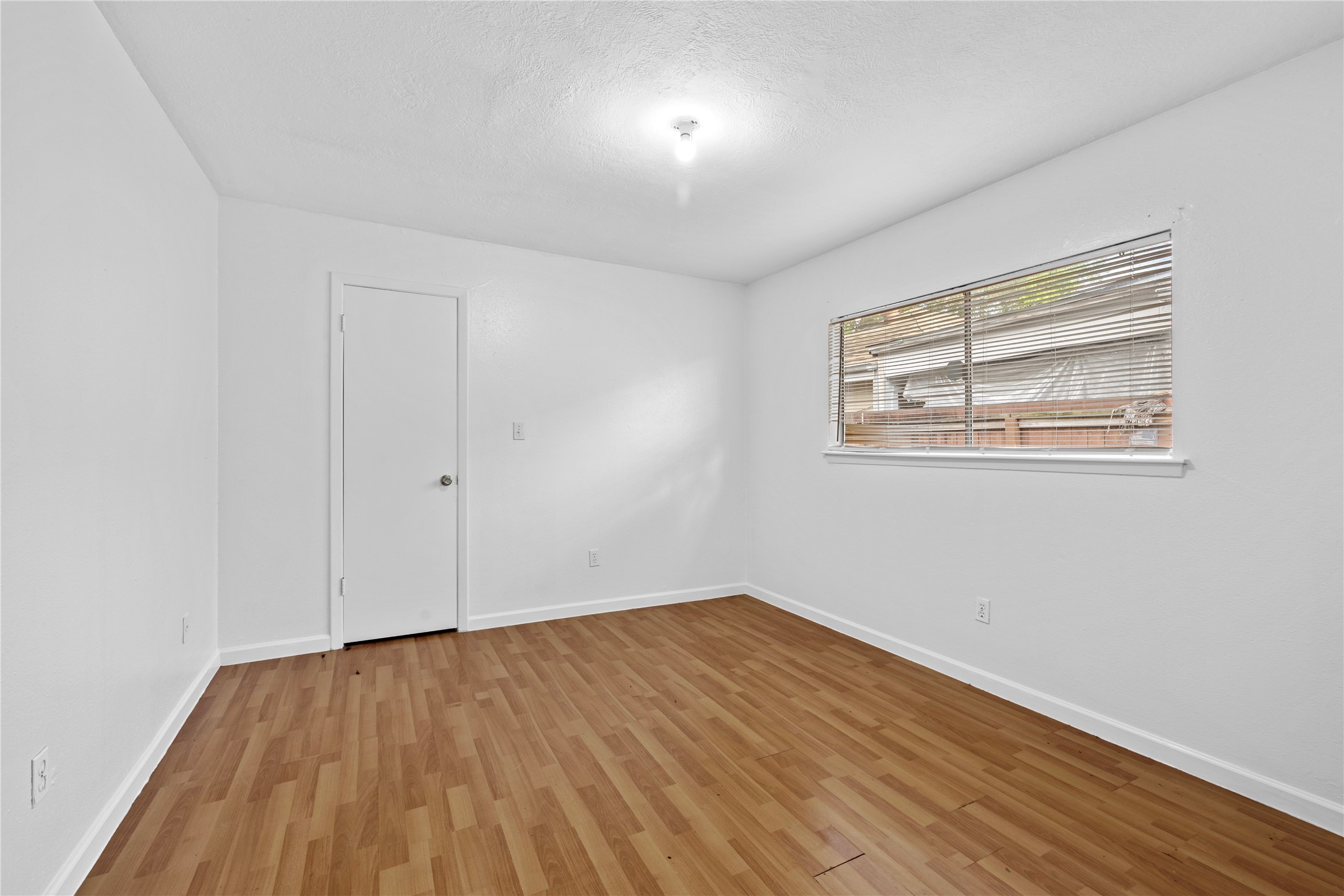 6327 Lynkat Lane Property Photo 21