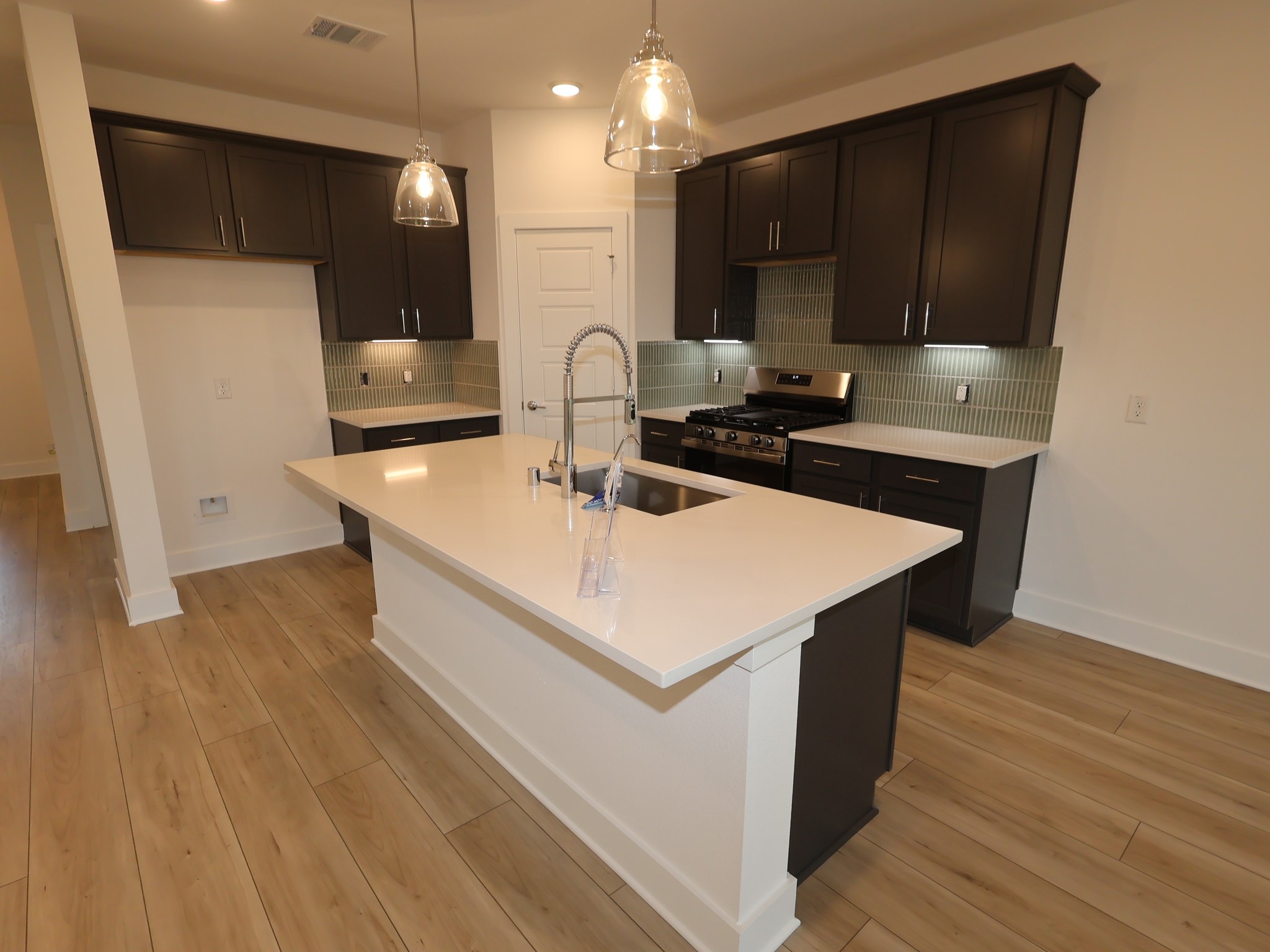 14107 Hillier Run Drive Property Photo 3