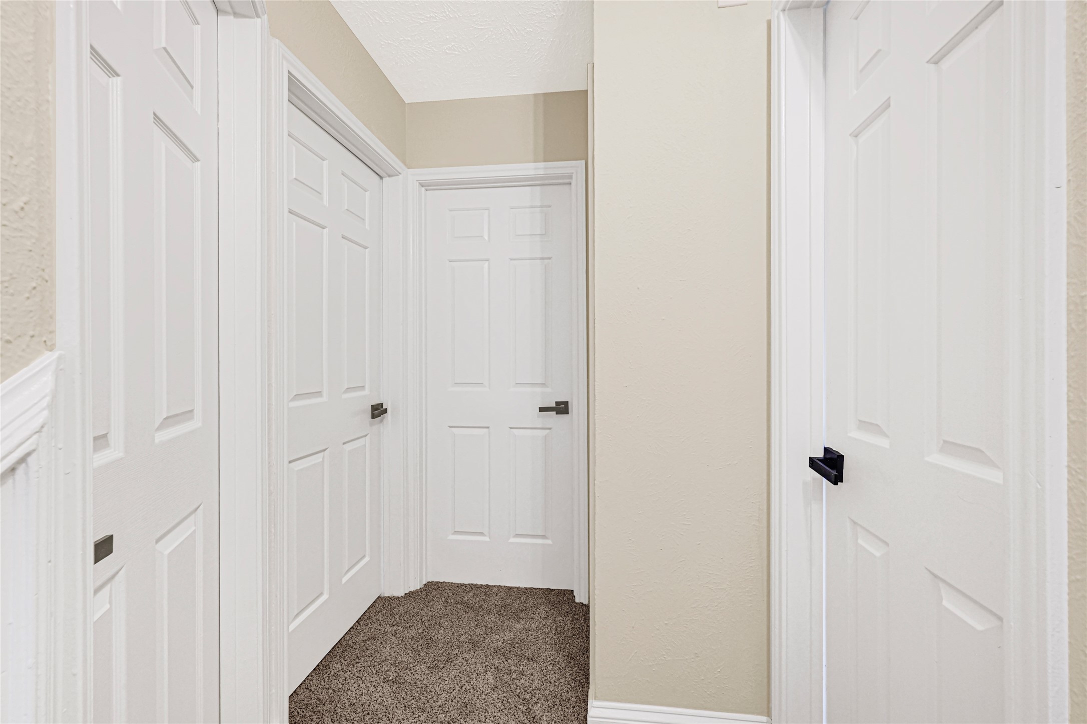 20435 Blue Juniper Drive Property Photo 14