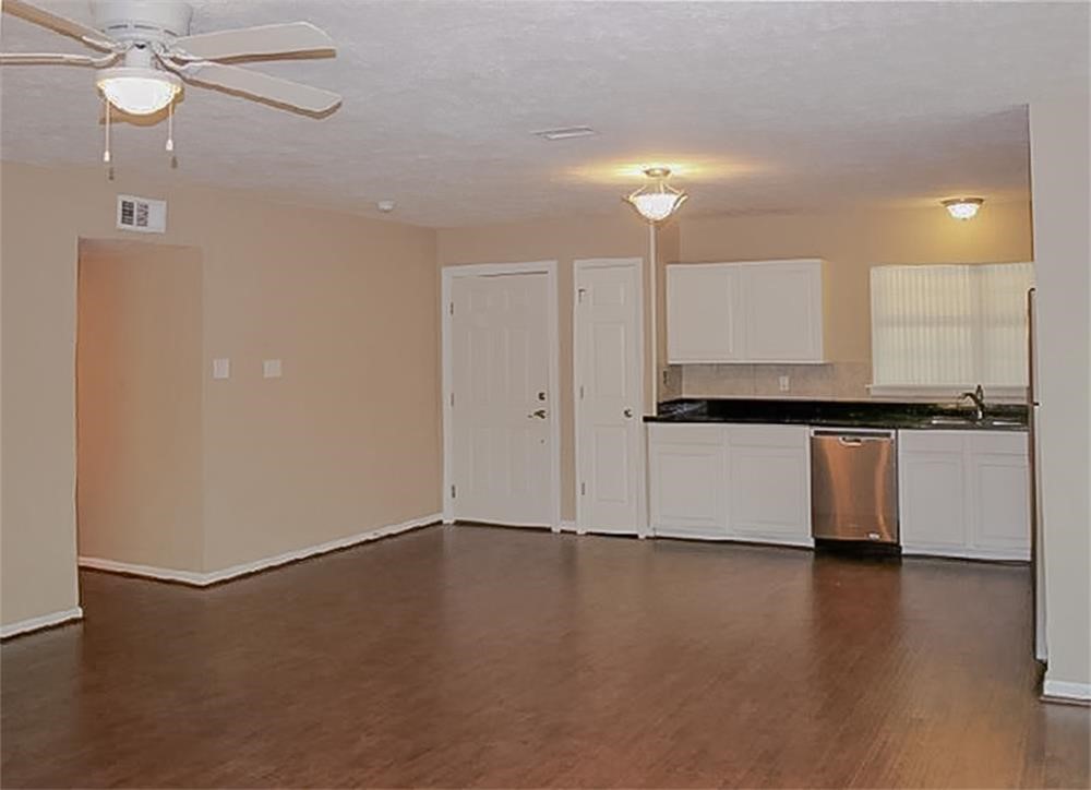 13 Blue Fox Road Property Photo 4