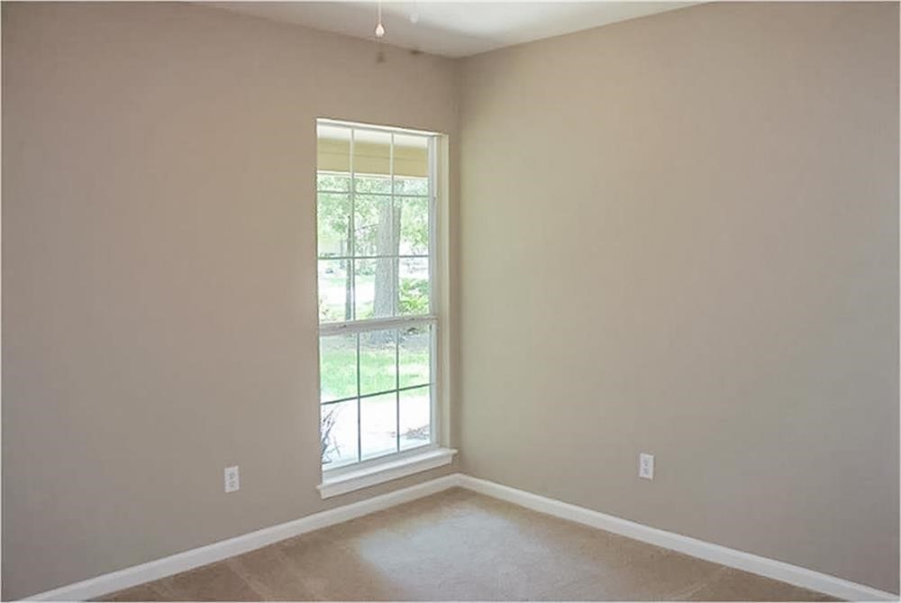 13 Blue Fox Road Property Photo 12