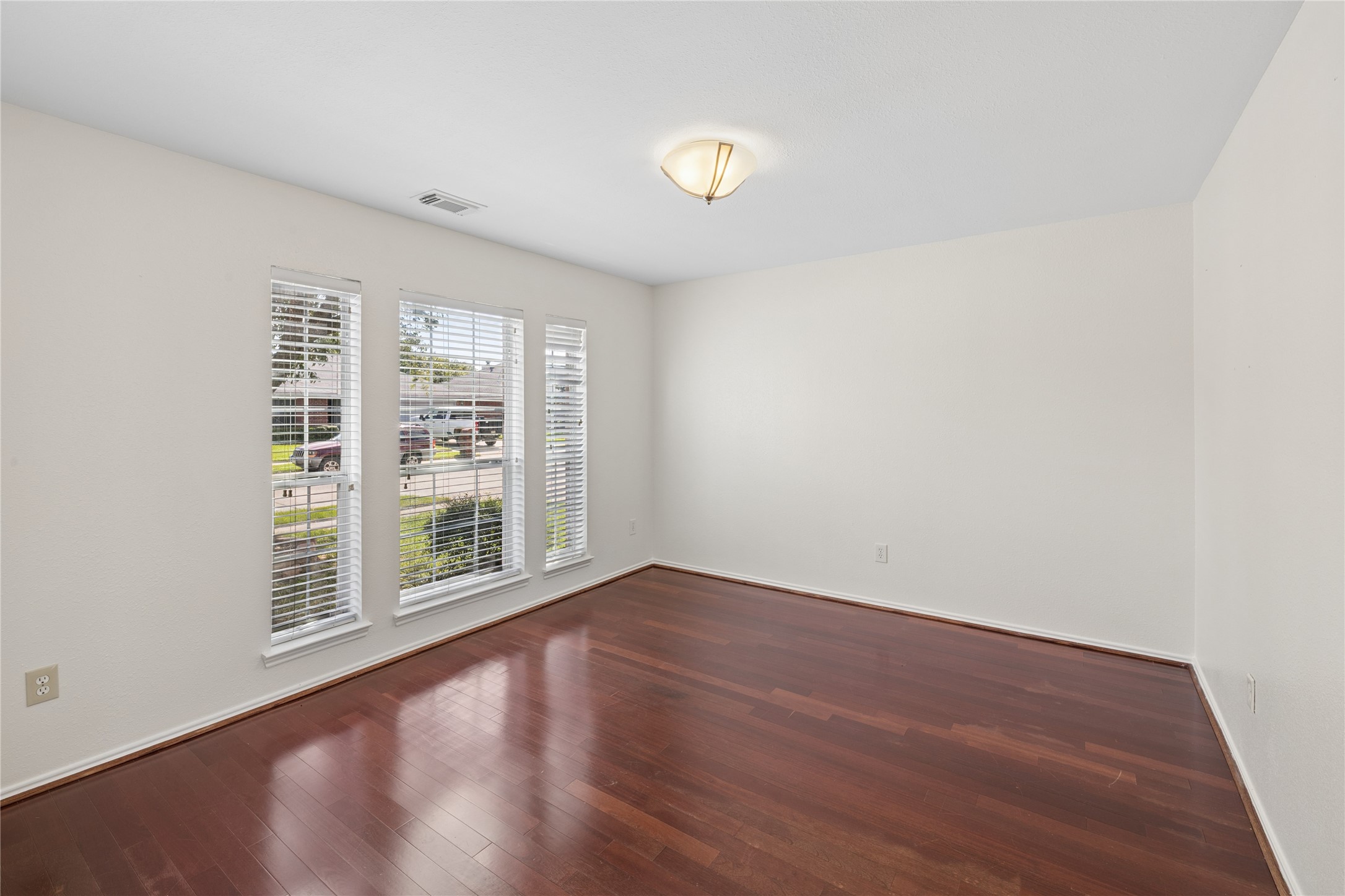 7415 Forestay Lane Property Photo 5
