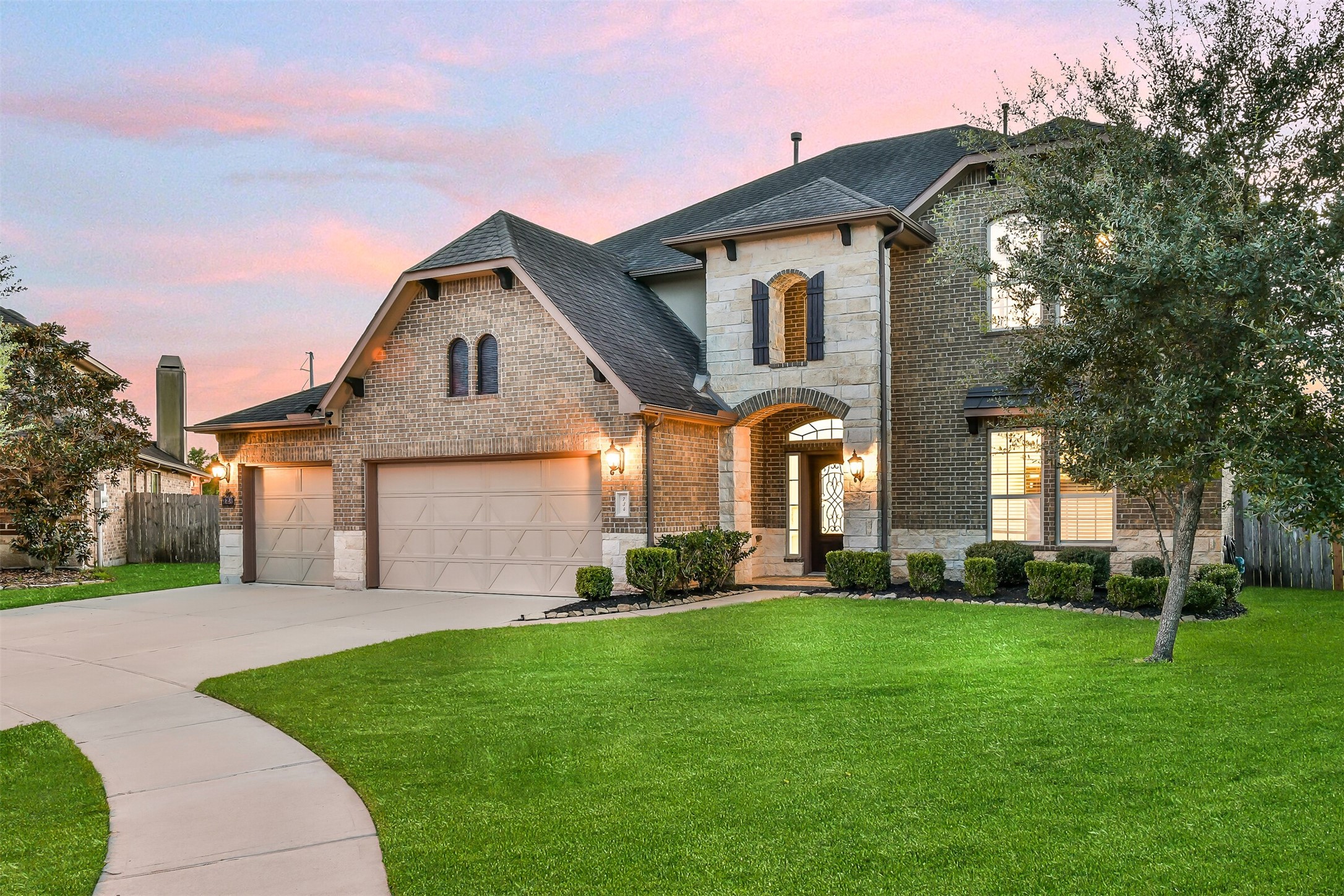 734 Marbrook Saddle Lane