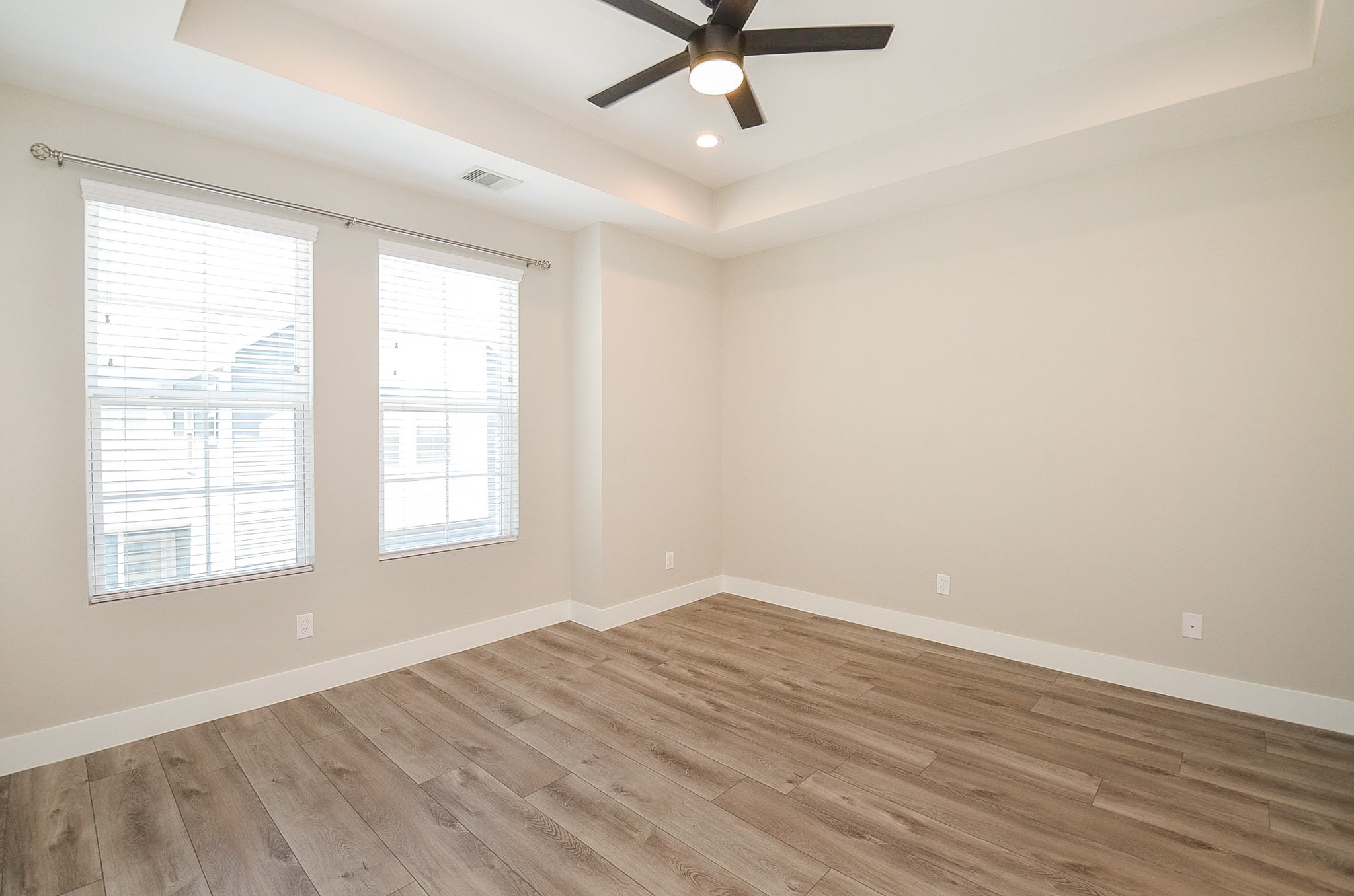 1223 W Tidwell Road Property Photo 18