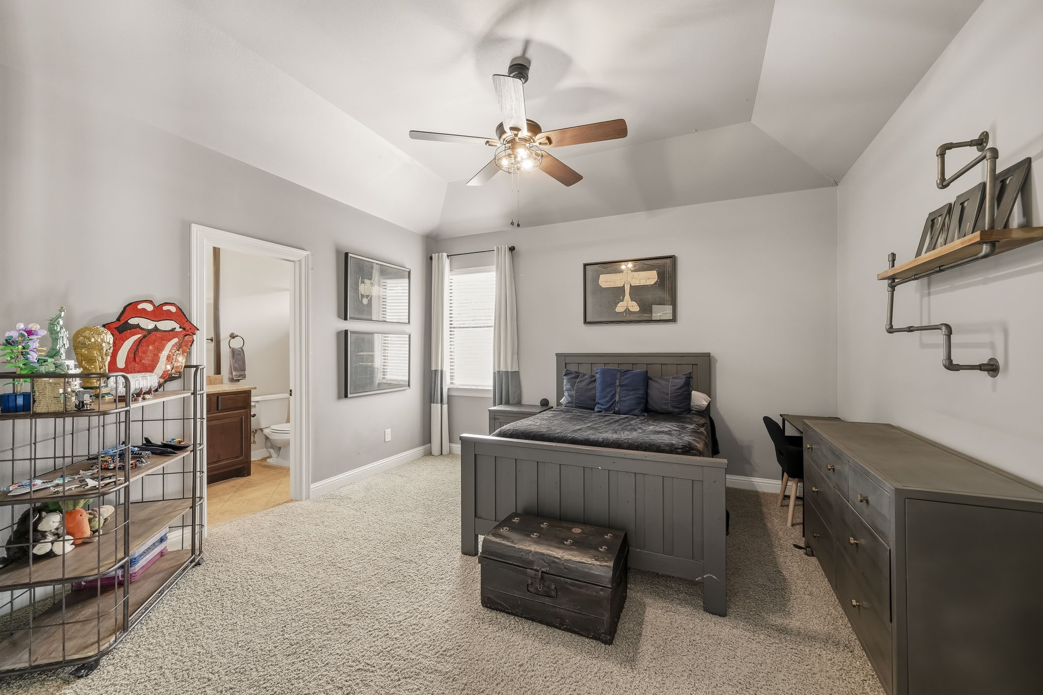 10607 Pebblecreek Crossing Property Photo 33