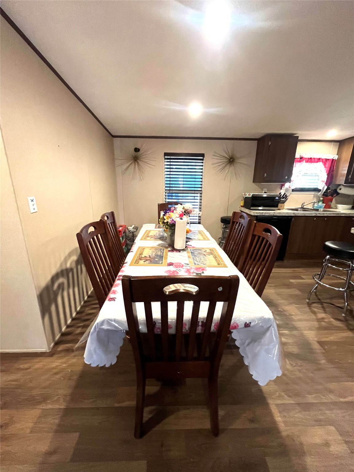 18342 Valletta Drive Property Photo 8