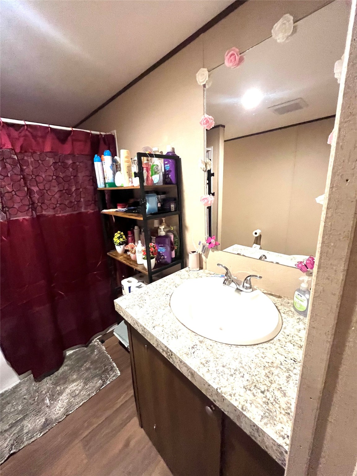 18342 Valletta Drive Property Photo 12