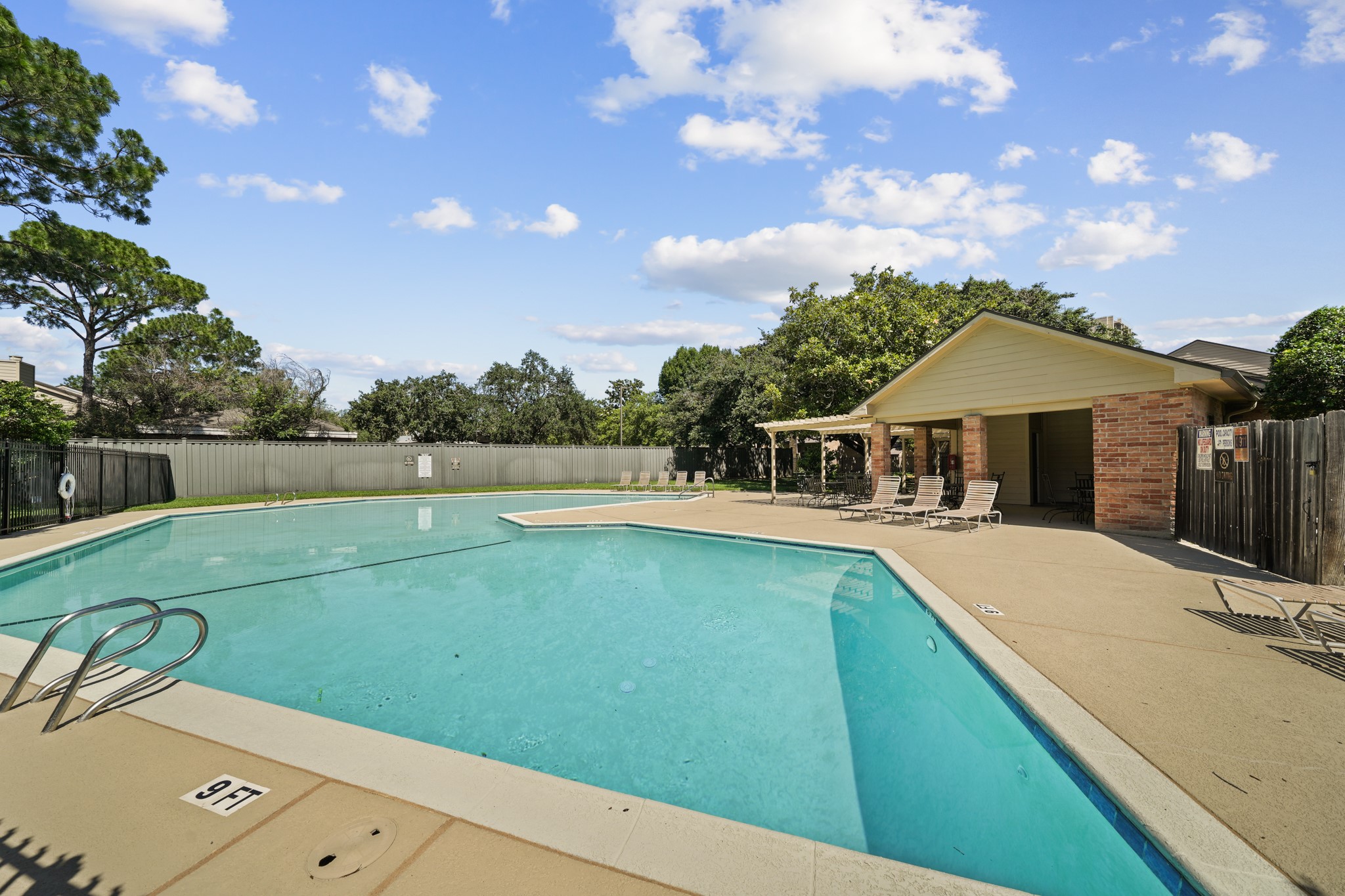 11846 Barryknoll Lane 5 Property Photo 23