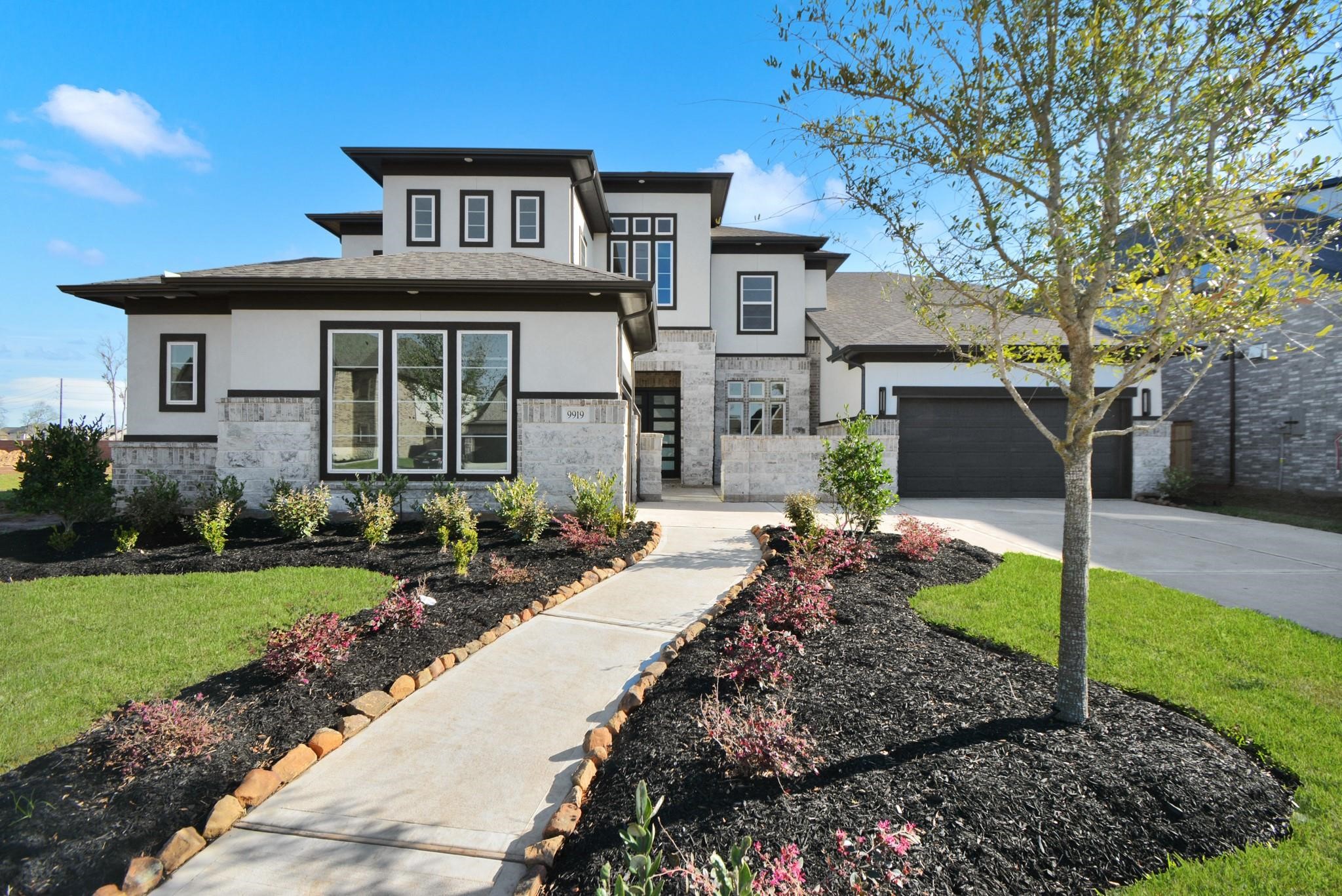 9919 Regal Bend Drive Property Photo