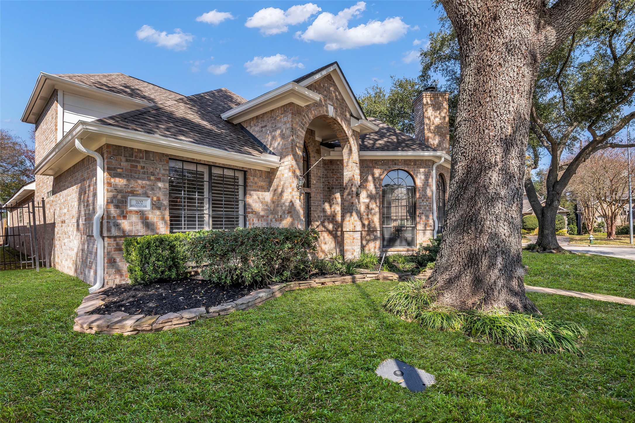3102 Mountain Oak Court Property Photo 5