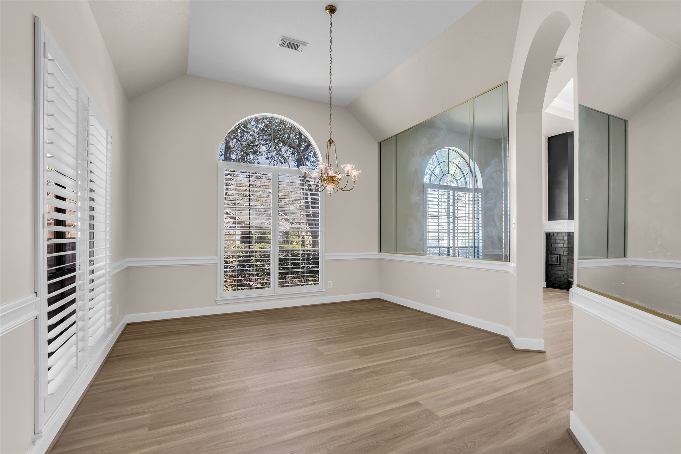 3102 Mountain Oak Court Property Photo 16