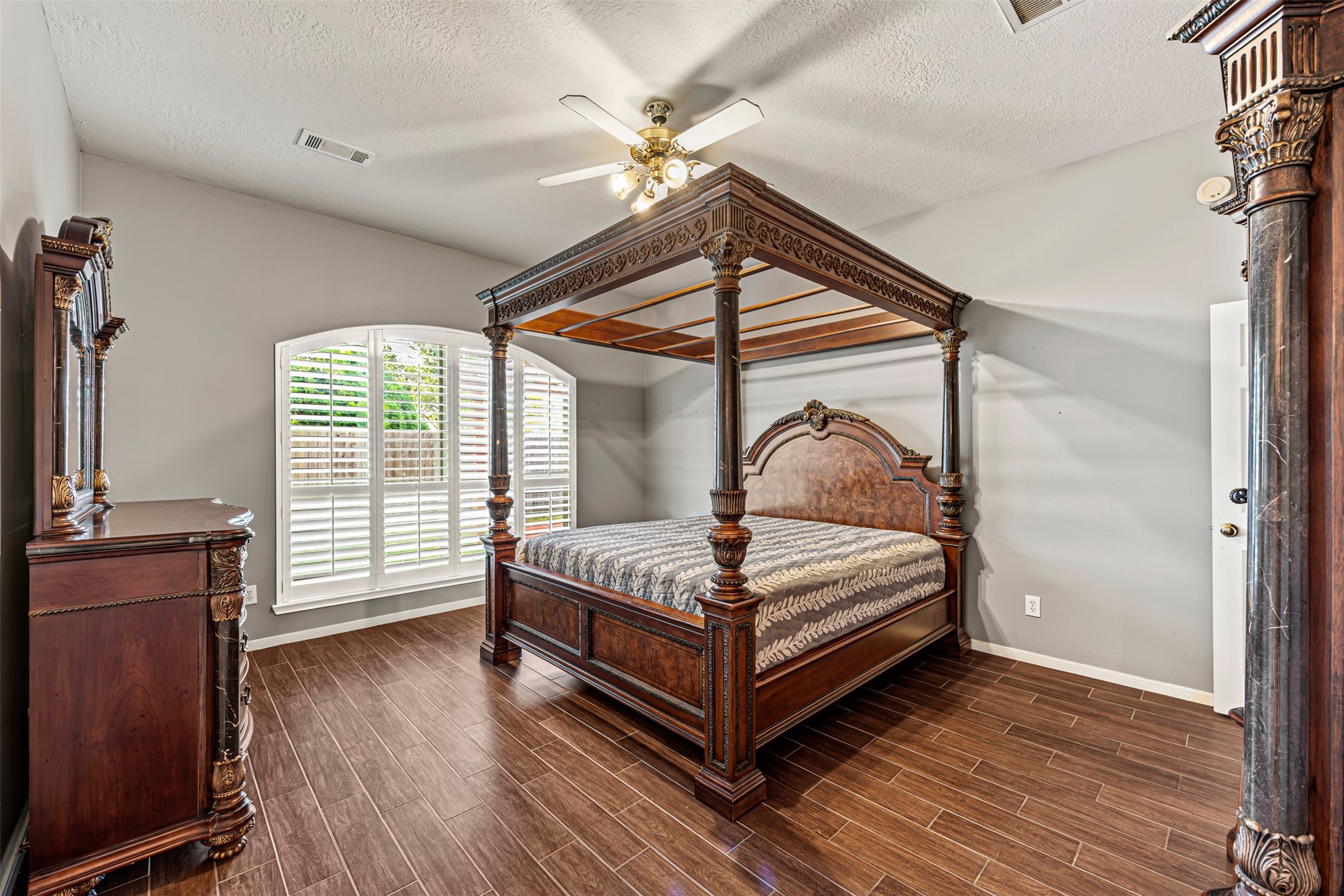 17402 Aspen Ridge Ct Property Photo 15