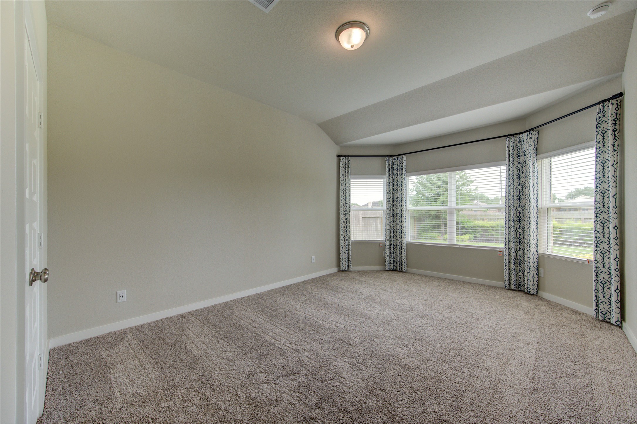 6027 Jenna Way Property Photo 24