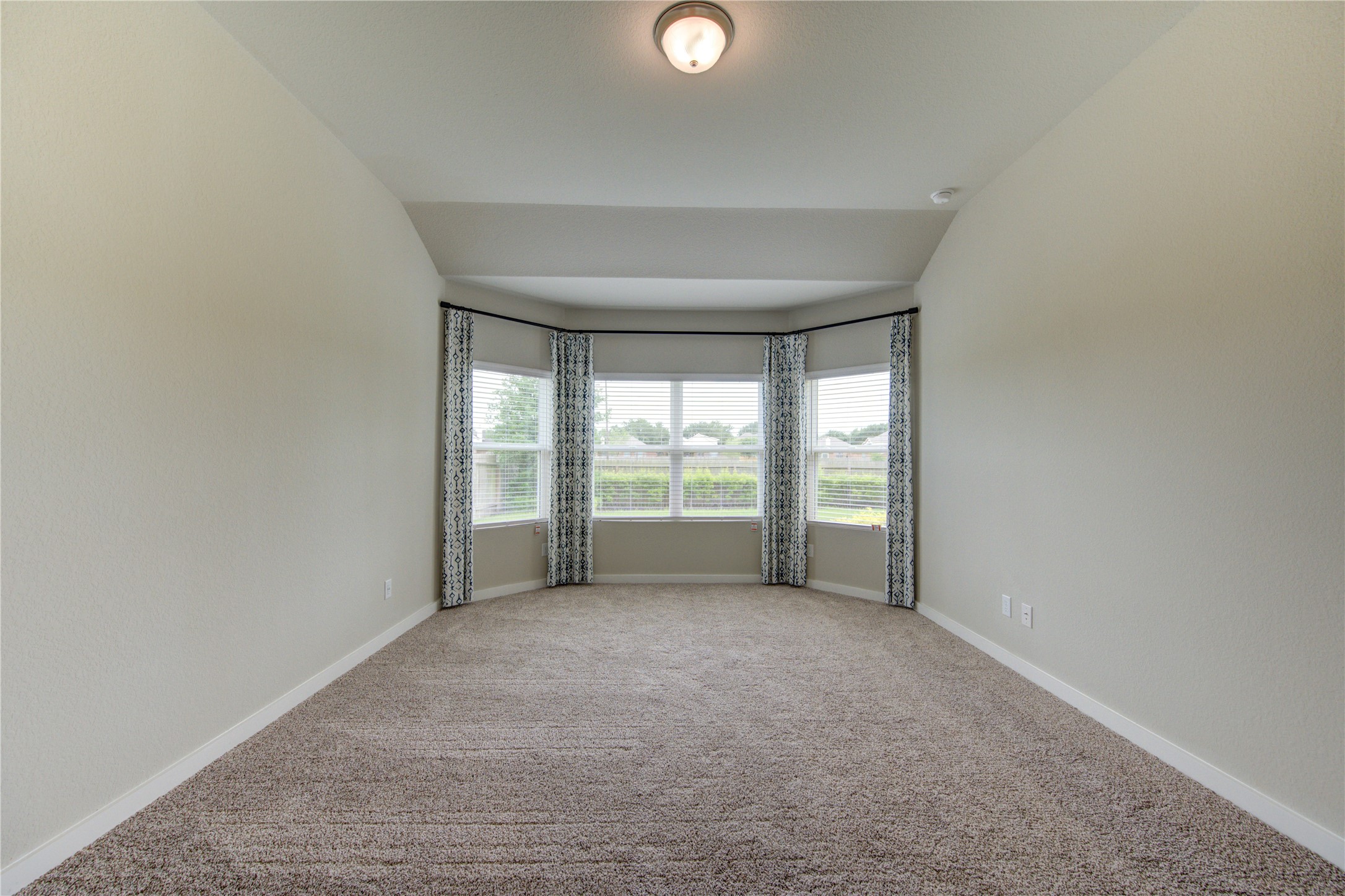6027 Jenna Way Property Photo 27