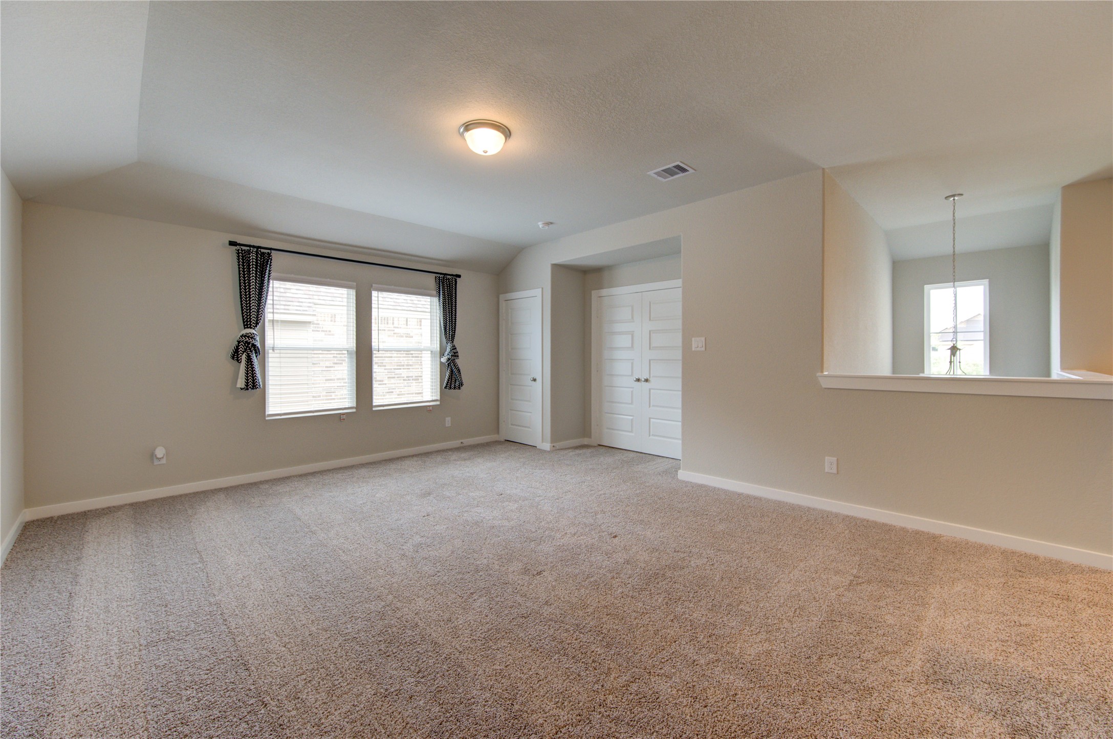 6027 Jenna Way Property Photo 33