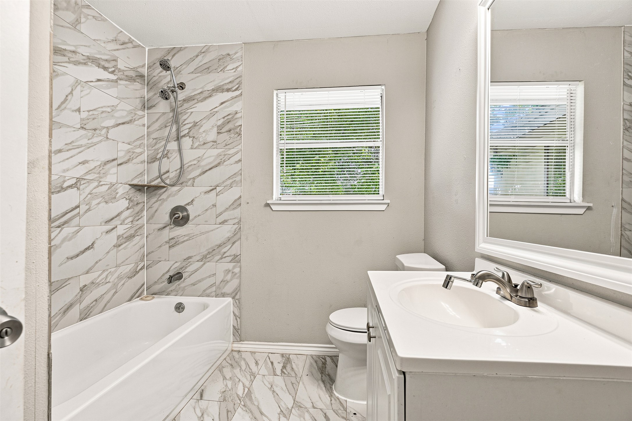 509 Avenue J Property Photo 16