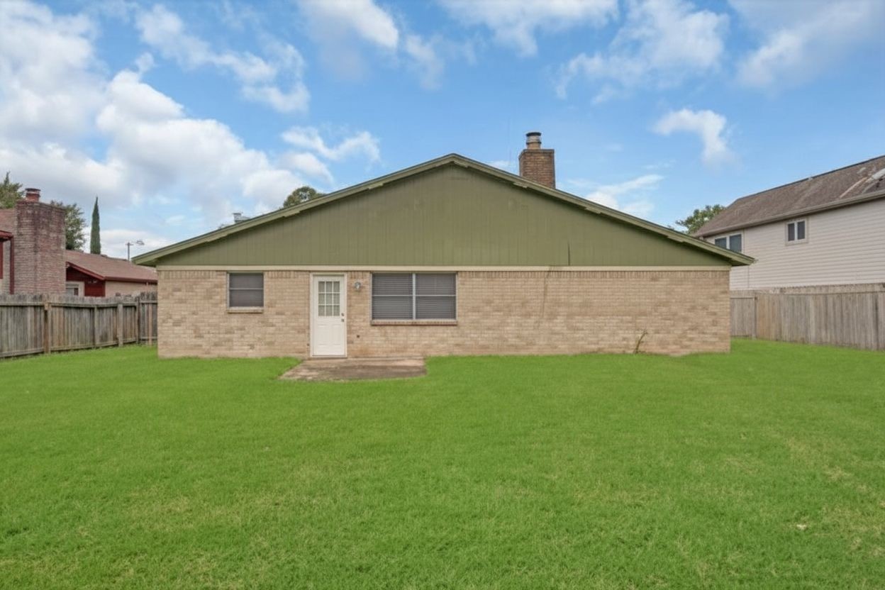 1707 Stone Lake Drive Property Photo 16
