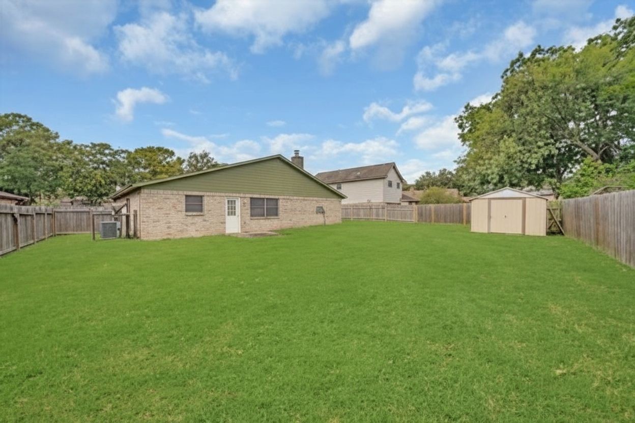 1707 Stone Lake Drive Property Photo 17