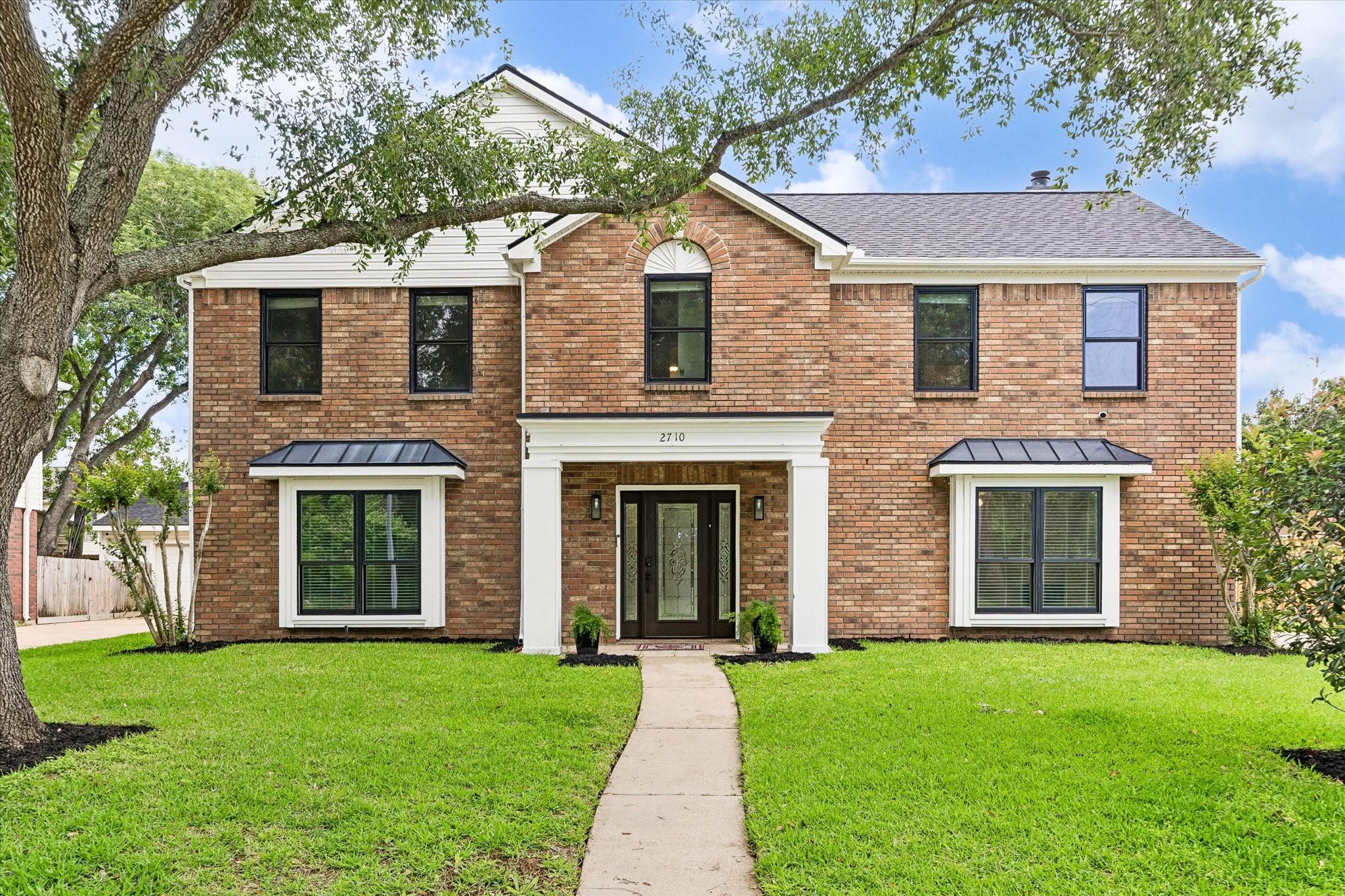 2710 Planters View Lane