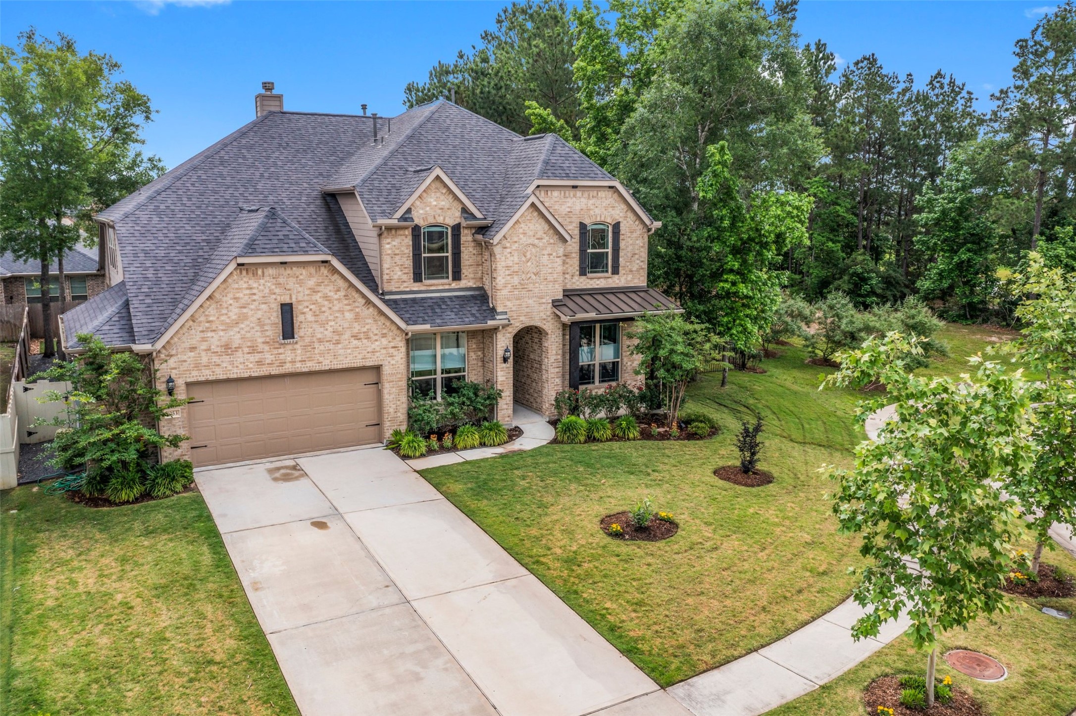 1053 Bat Hawk Court Property Photo 3