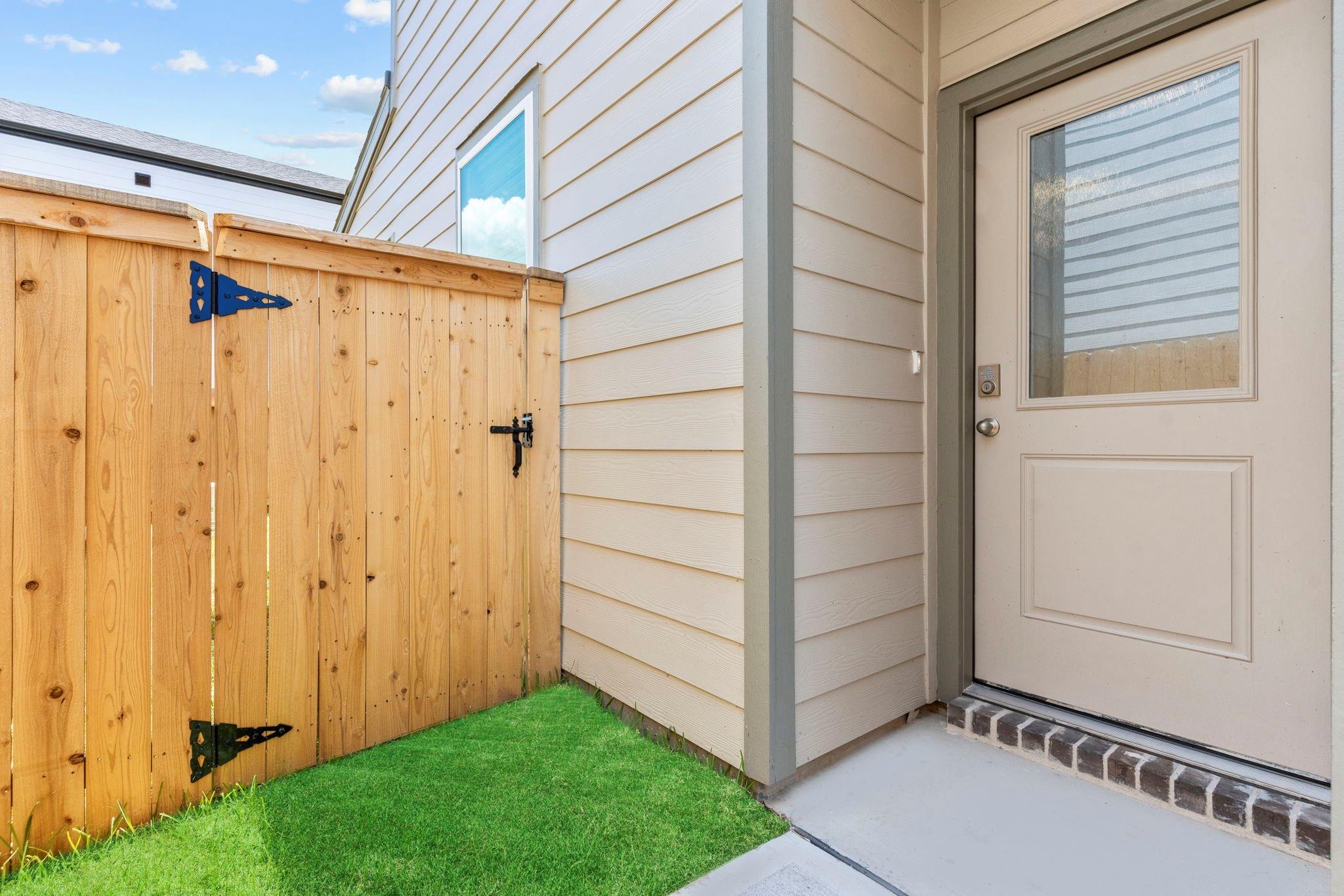 1722 Revolution Way, Missouri City Tx 77459 Property Photo 4