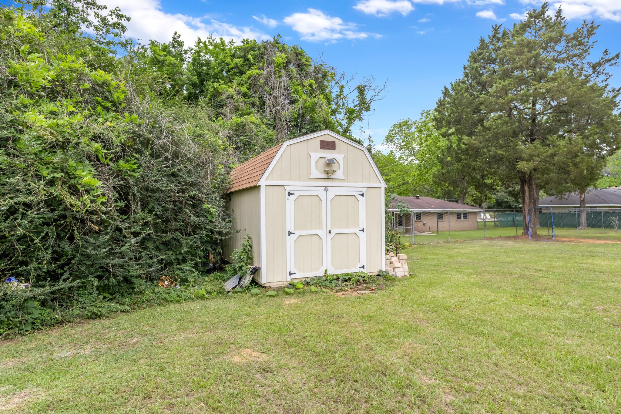 407 N Pecan Street Property Photo 33