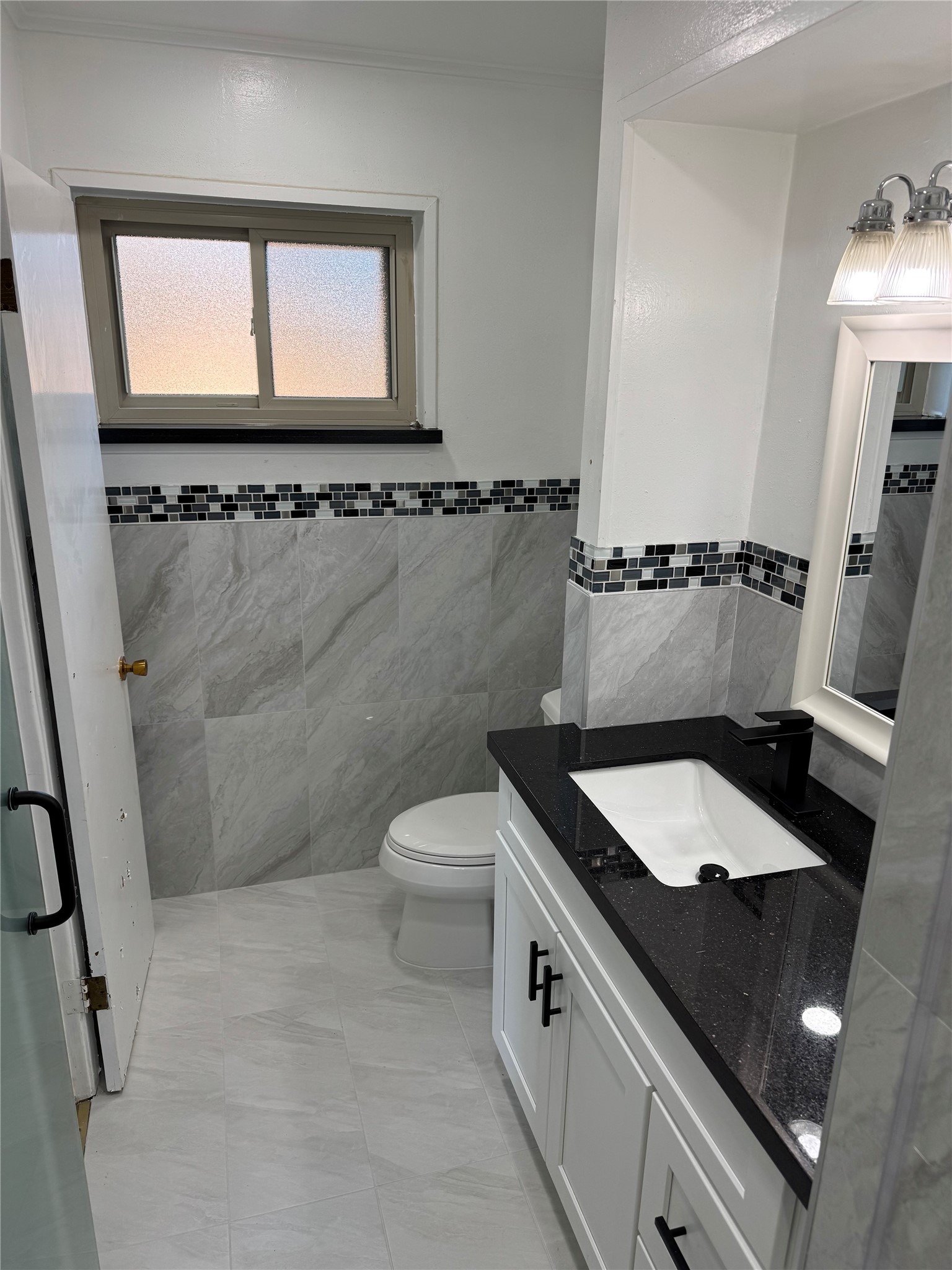 5735 Wigton Drive Property Photo 12