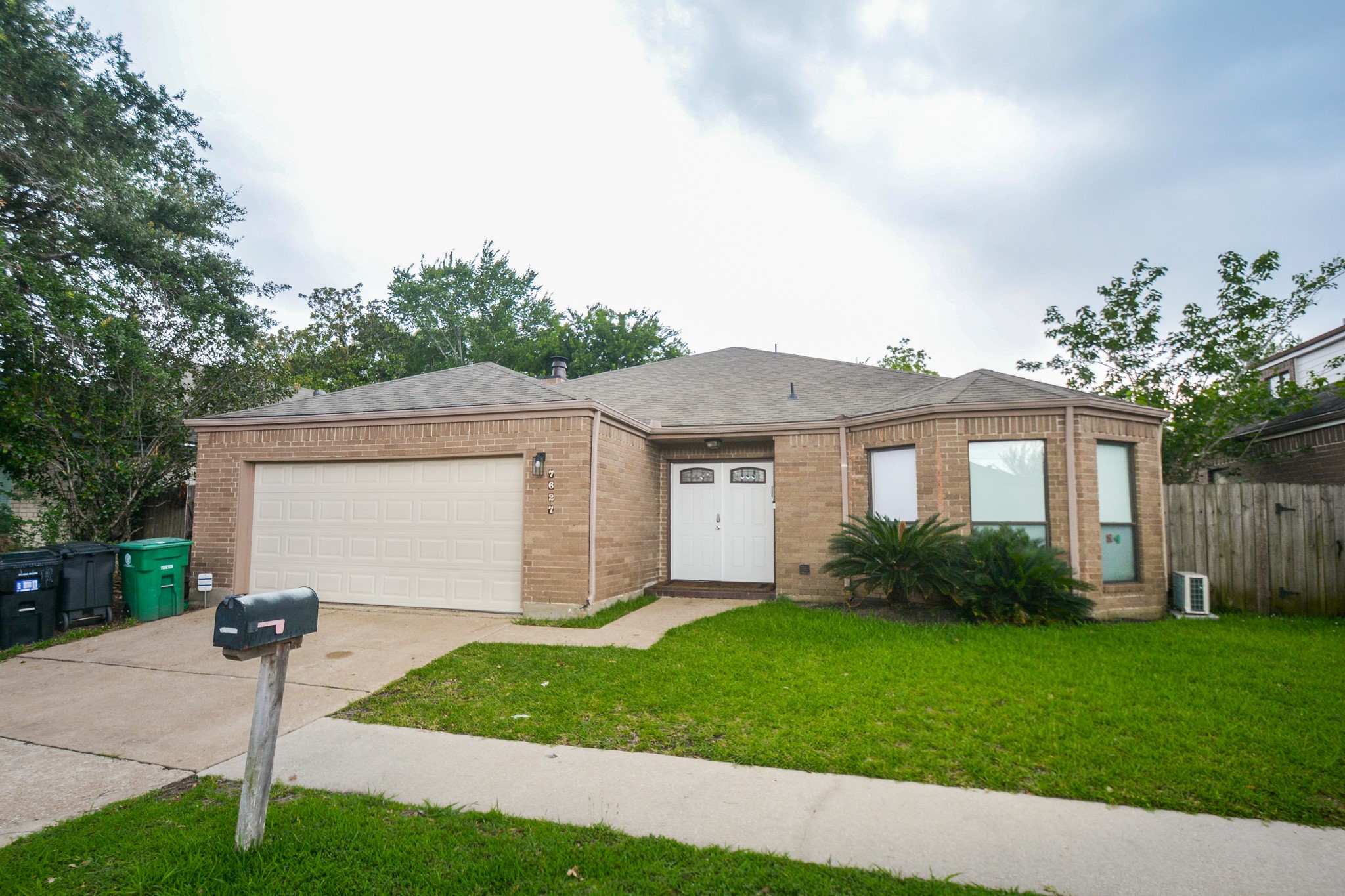 7627 Quail Meadow Drive Property Photo 1