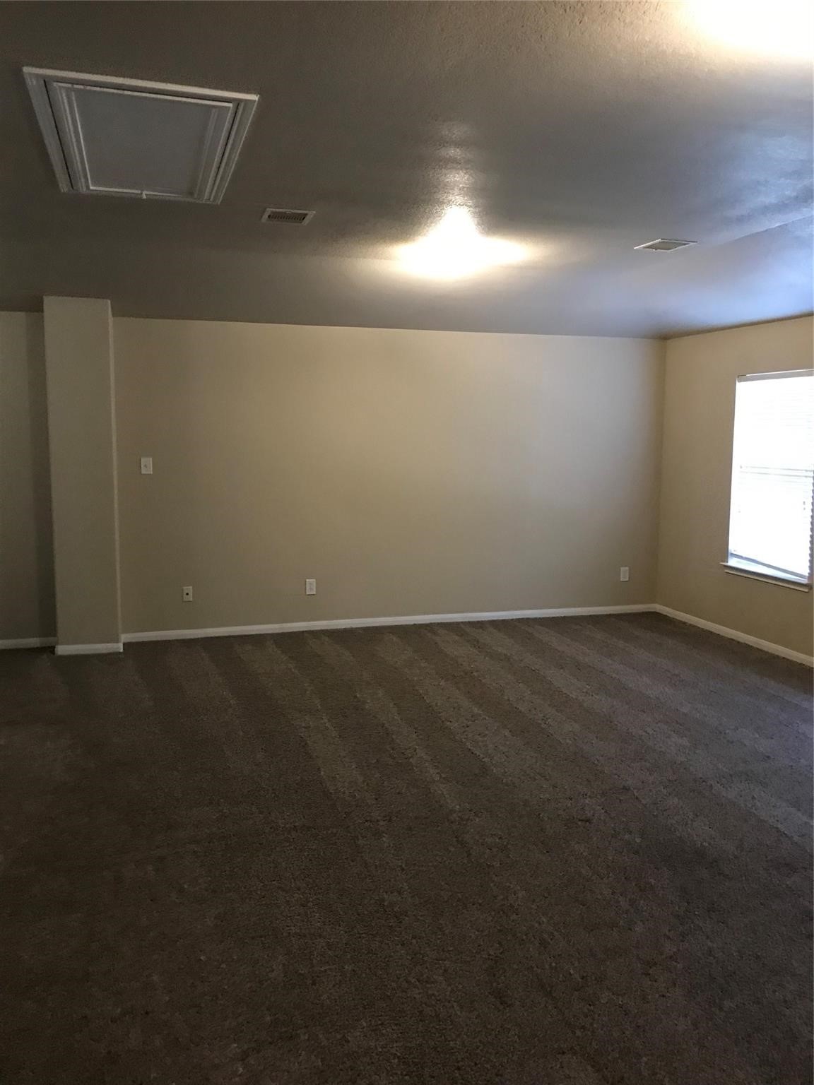 5715 Ranch Prairie Trail Property Photo 9