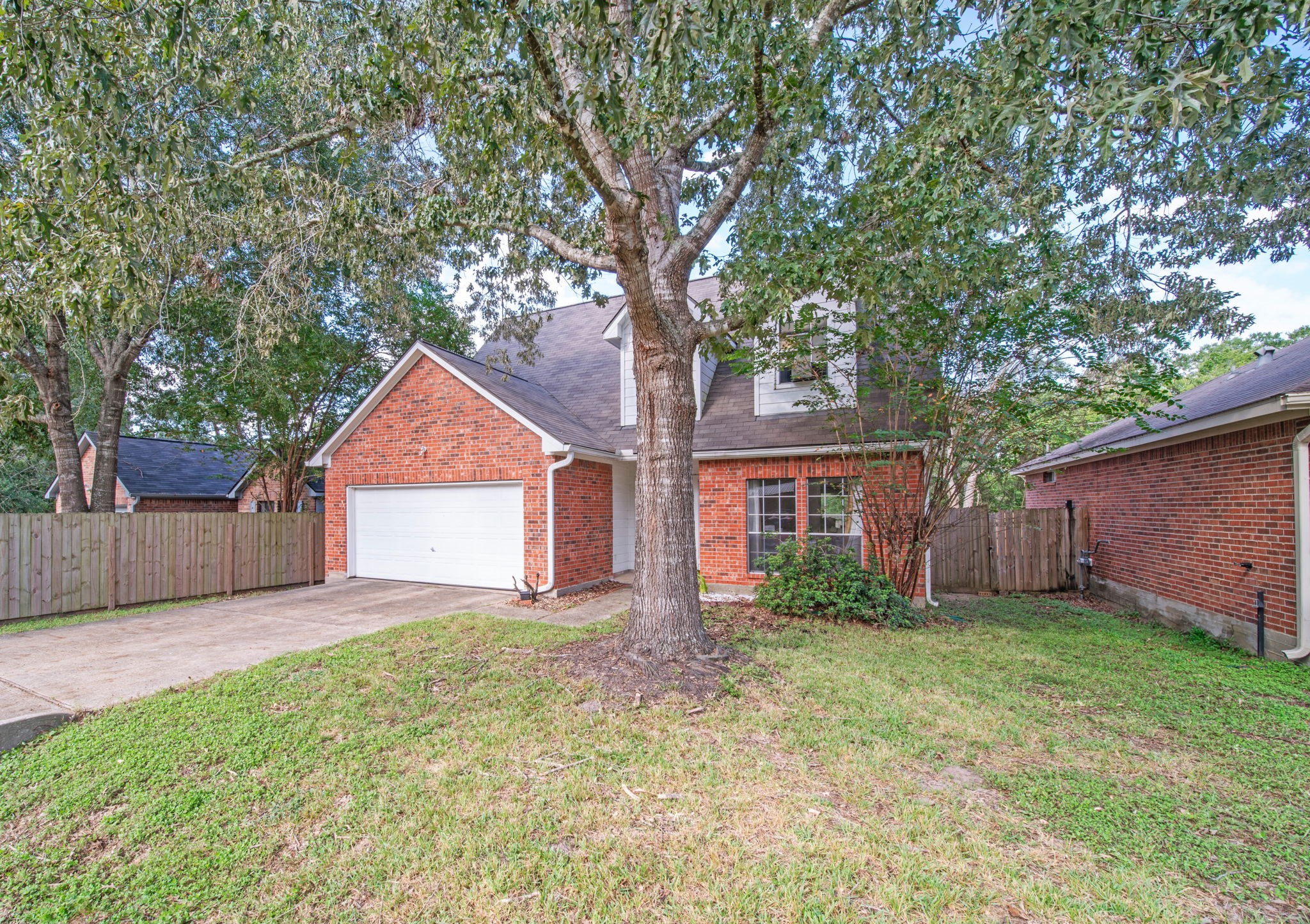 3810 Maple Drive Property Photo 1