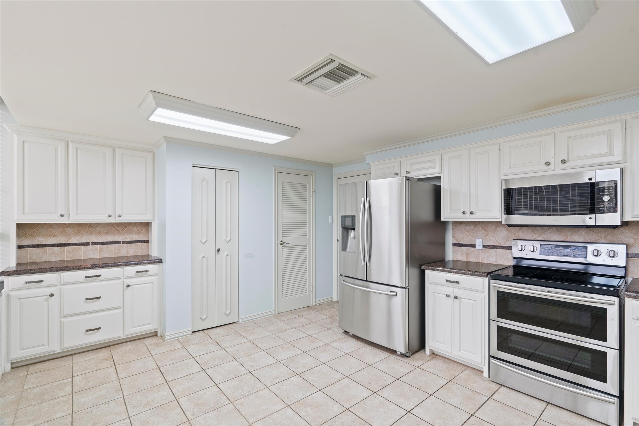 5150 Hidalgo Street 501 Property Photo 19