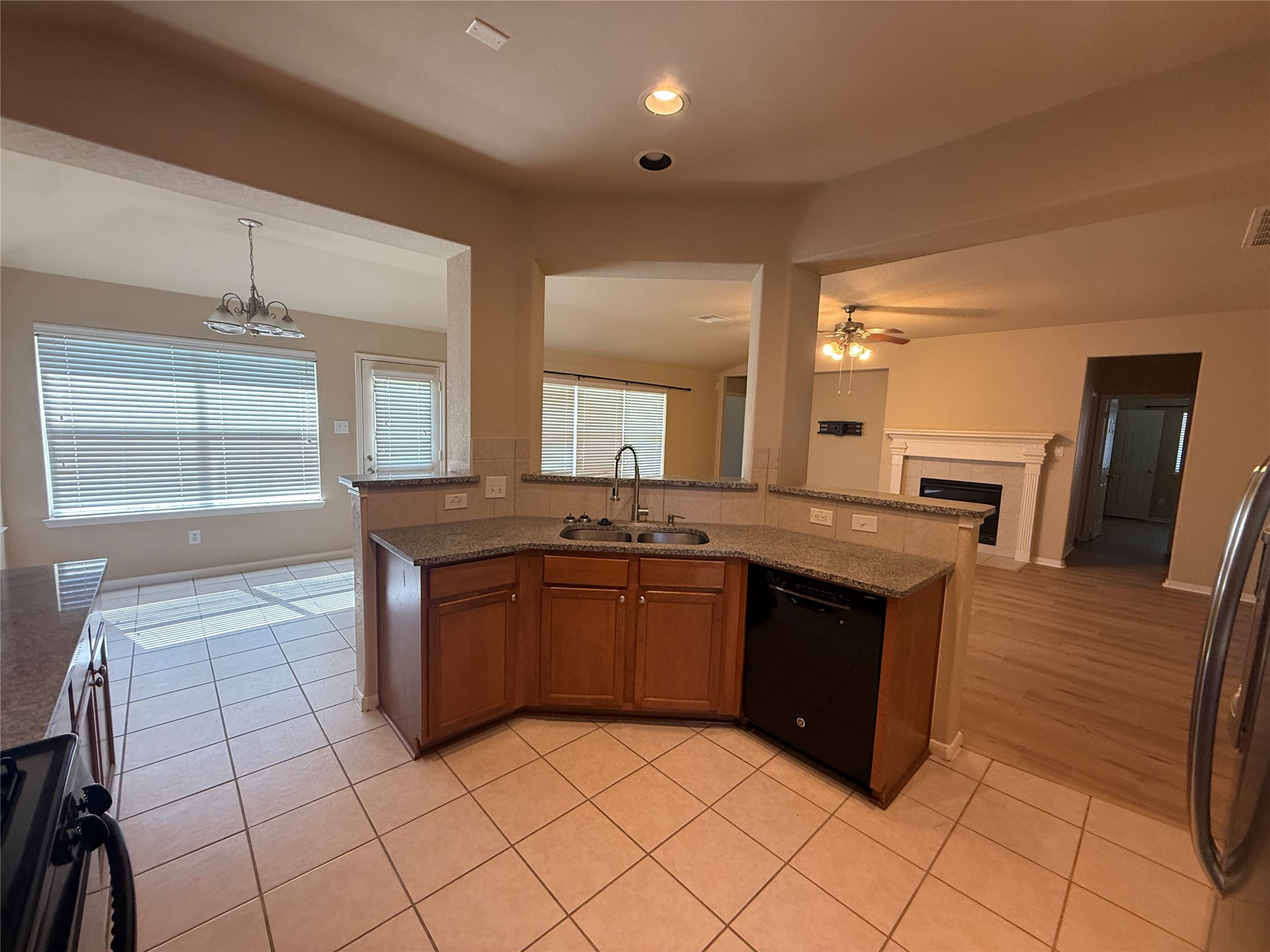 9923 Bronze Mill Lane Property Photo 8