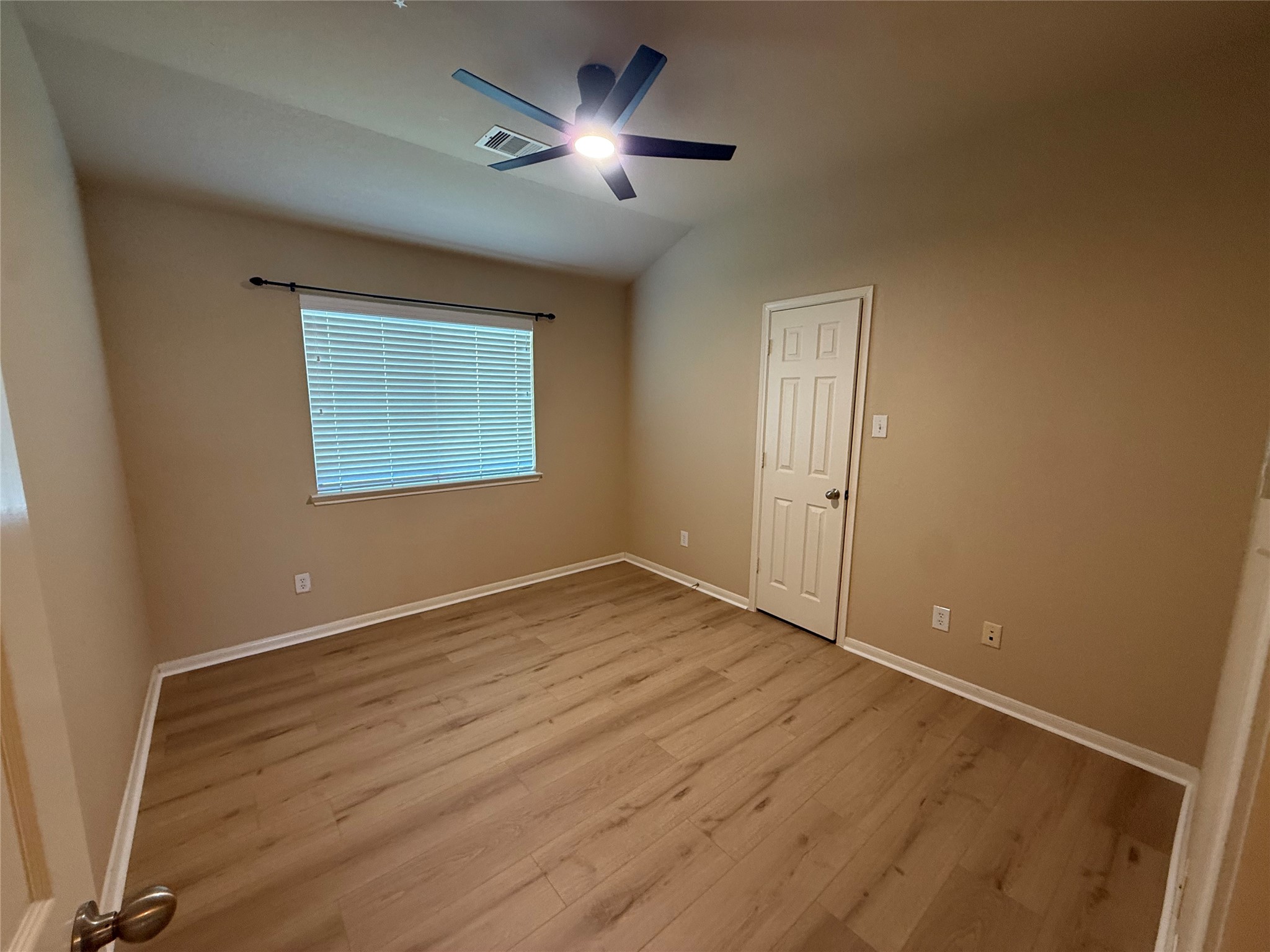 9923 Bronze Mill Lane Property Photo 14