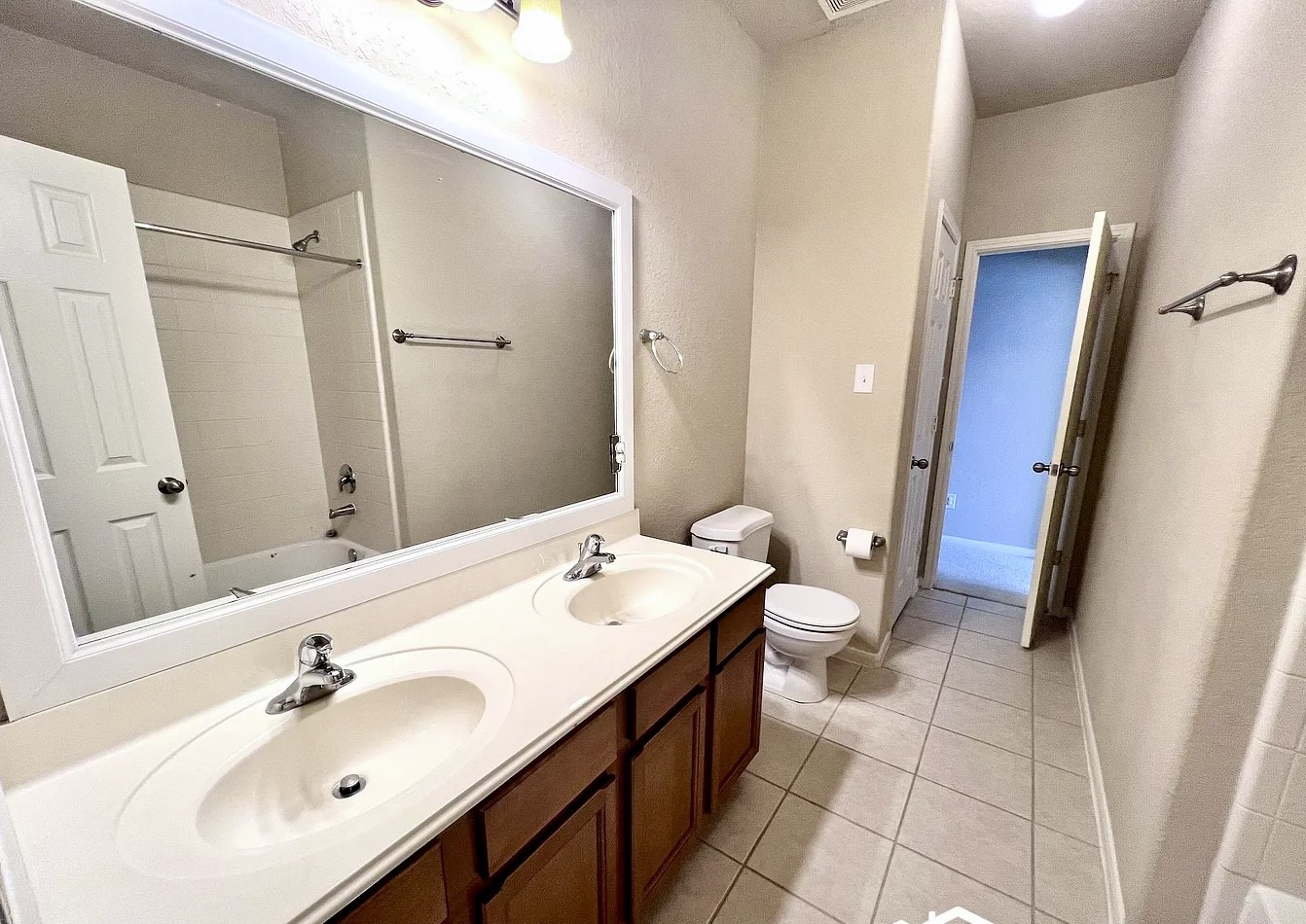 9923 Bronze Mill Lane Property Photo 21
