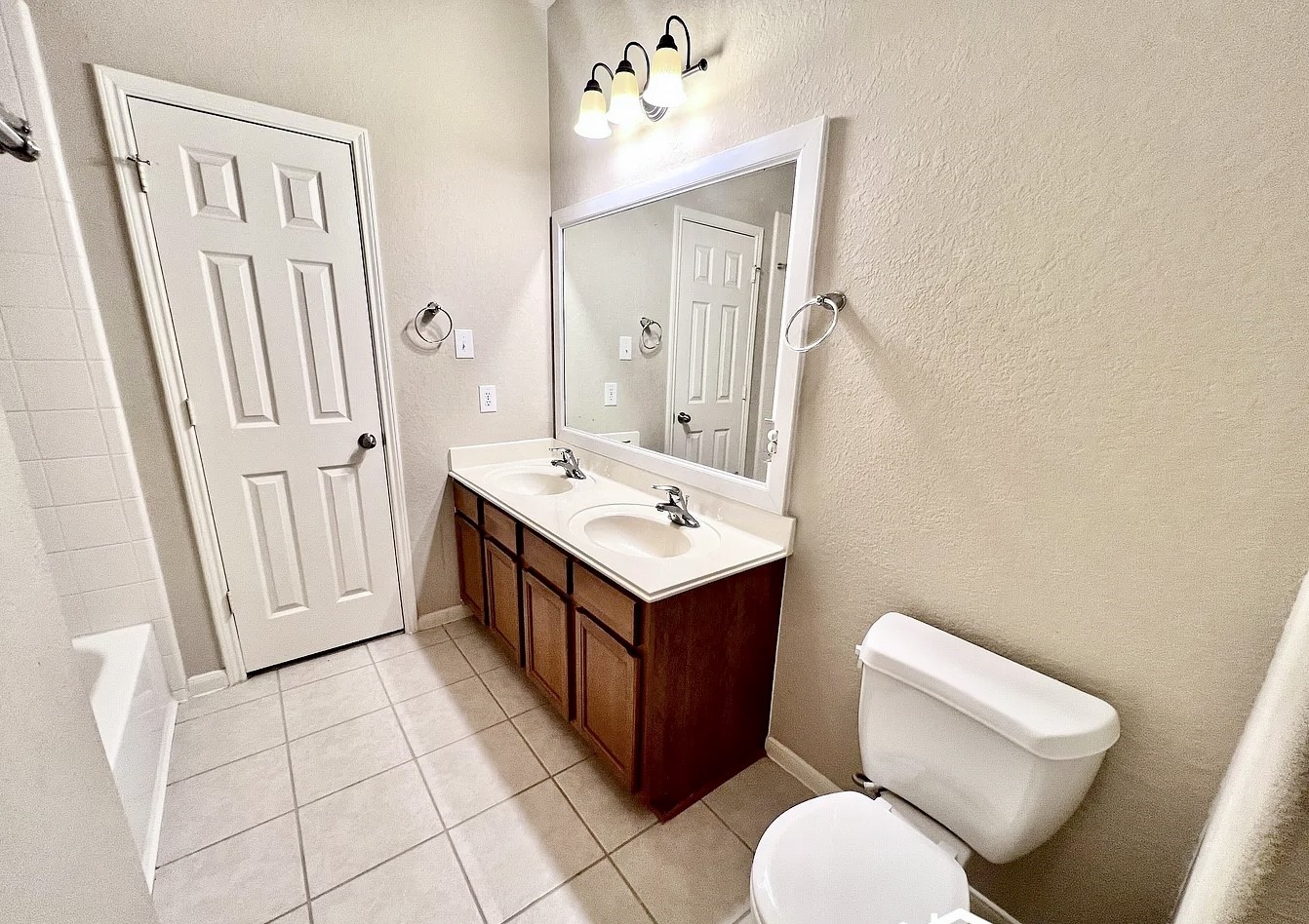 9923 Bronze Mill Lane Property Photo 22