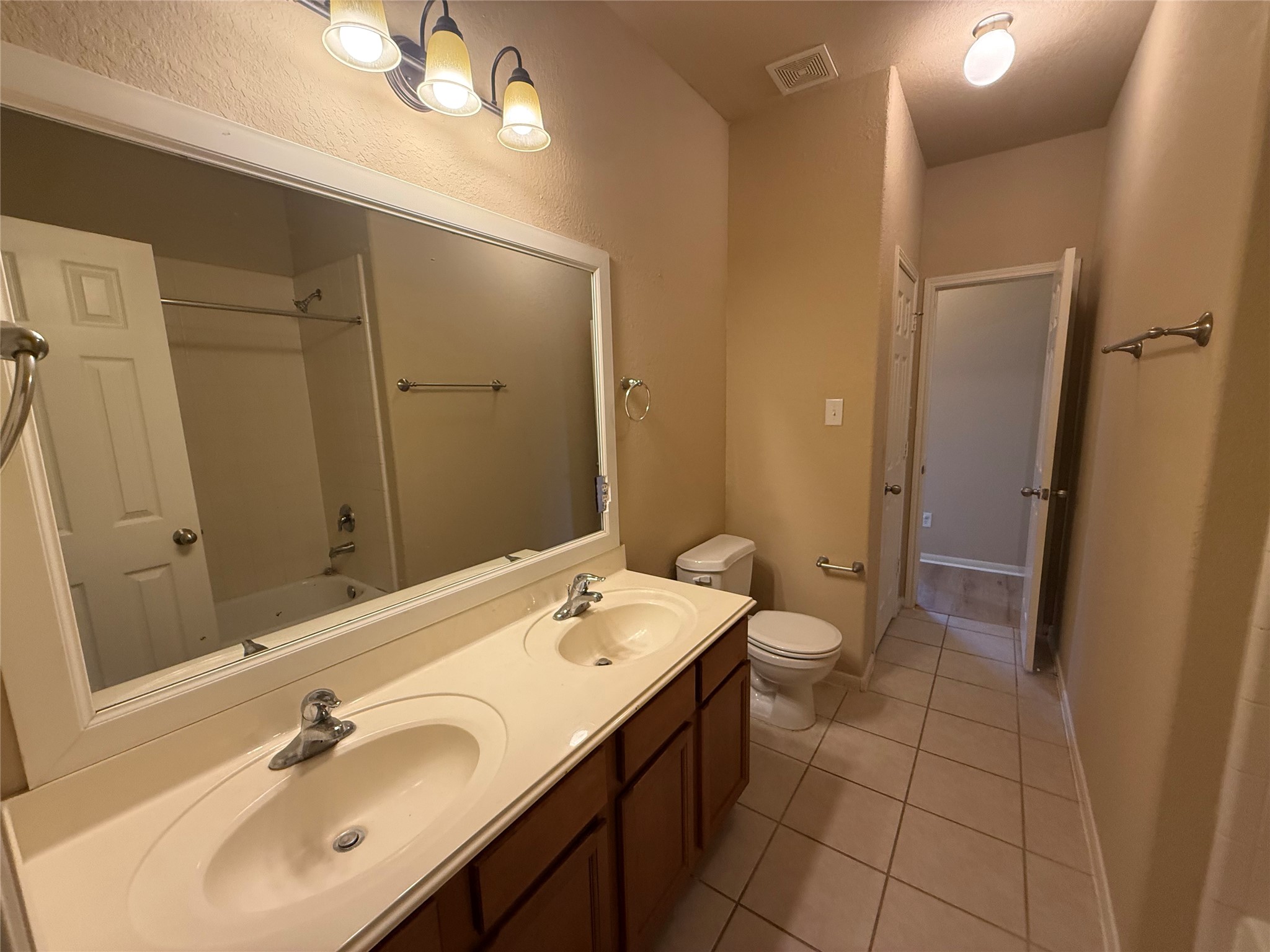 9923 Bronze Mill Lane Property Photo 25