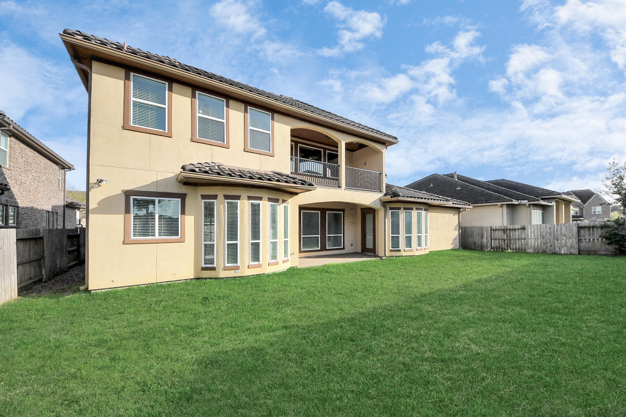 3711 Meandering Spring Property Photo 4