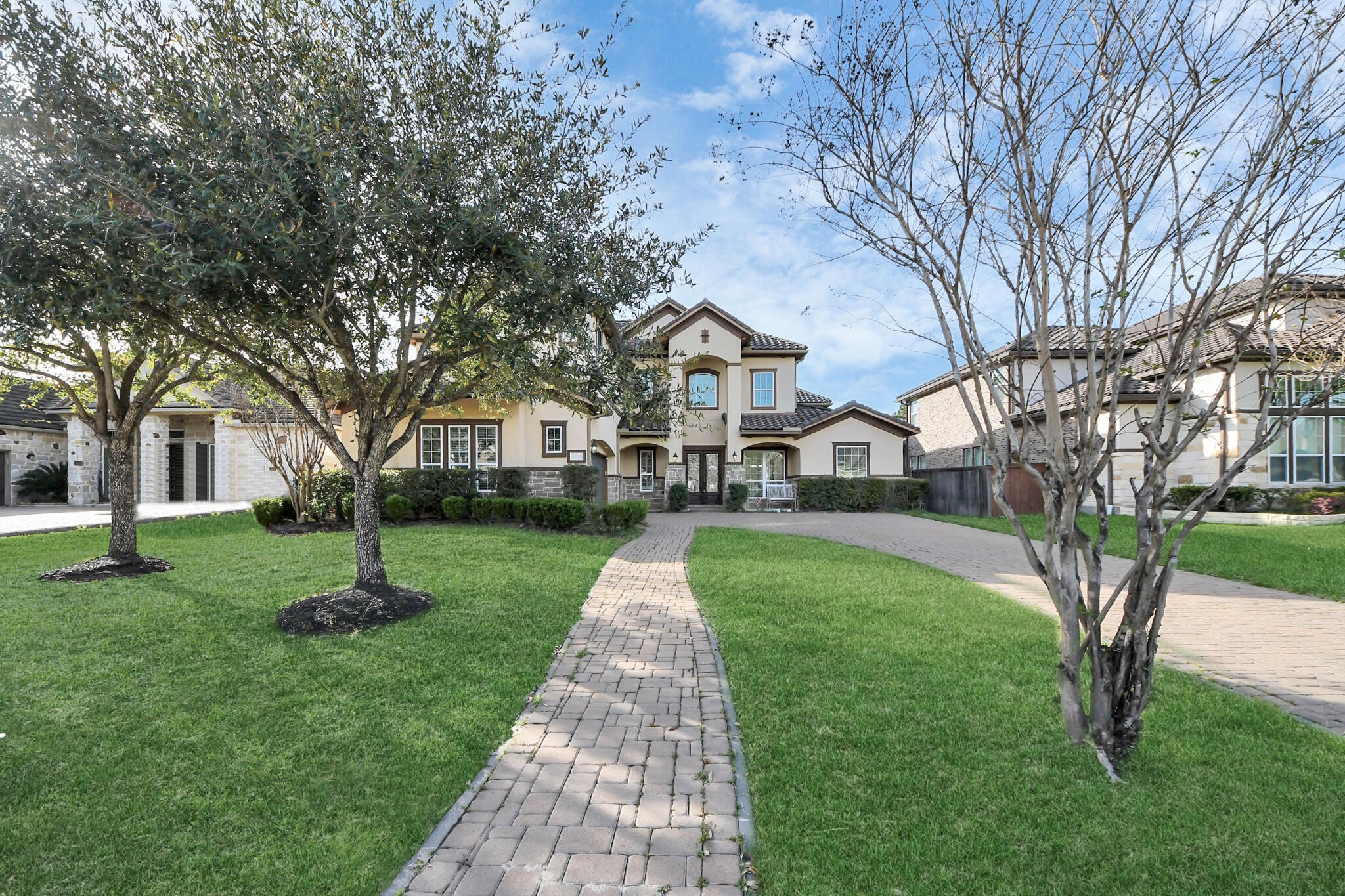 3711 Meandering Spring Property Photo 7