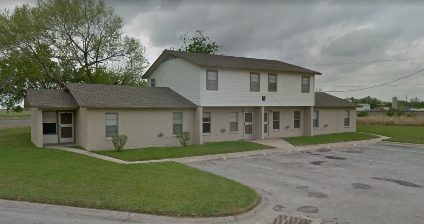 1100 E Santa Rosa Property Photo 2