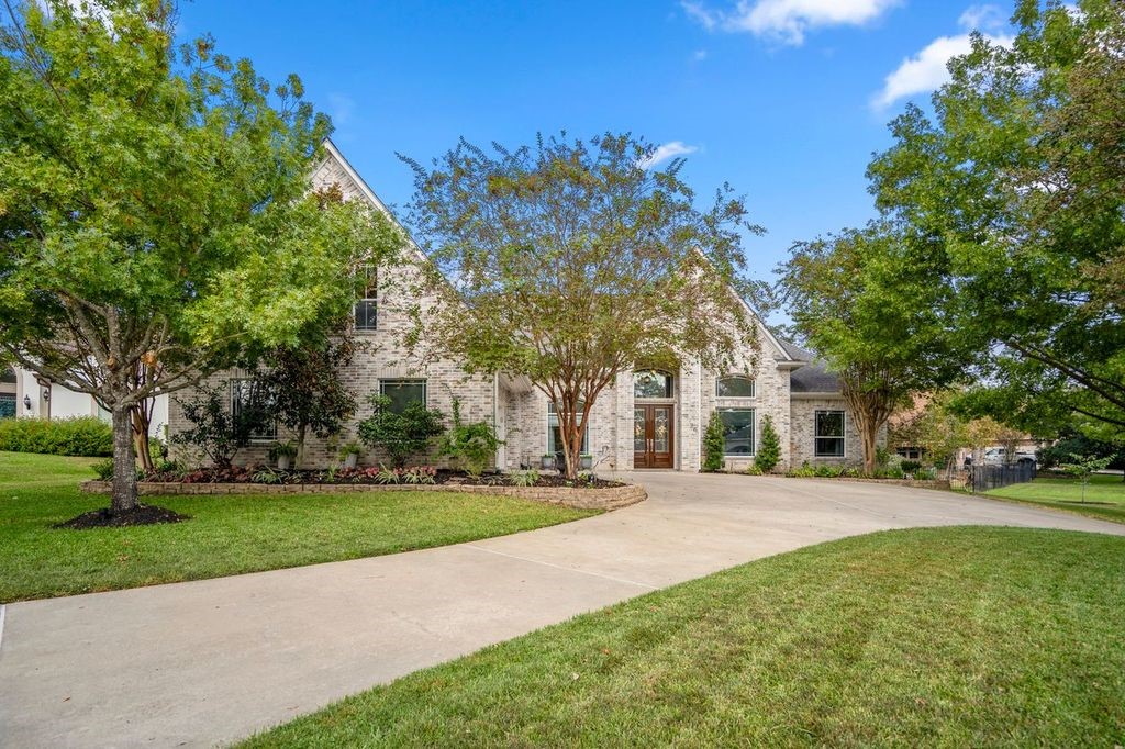 26 Brookgreen Circle S Property Photo 1
